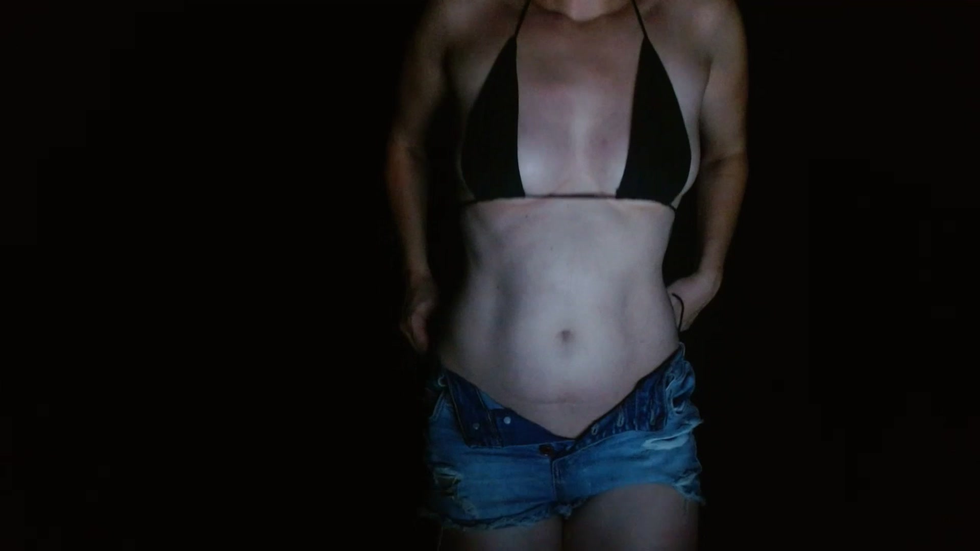 Gallery image thumbnail from GirlOffGrid's myfreecams stream on, 07/16/2023, 02:45 image 9 of 20