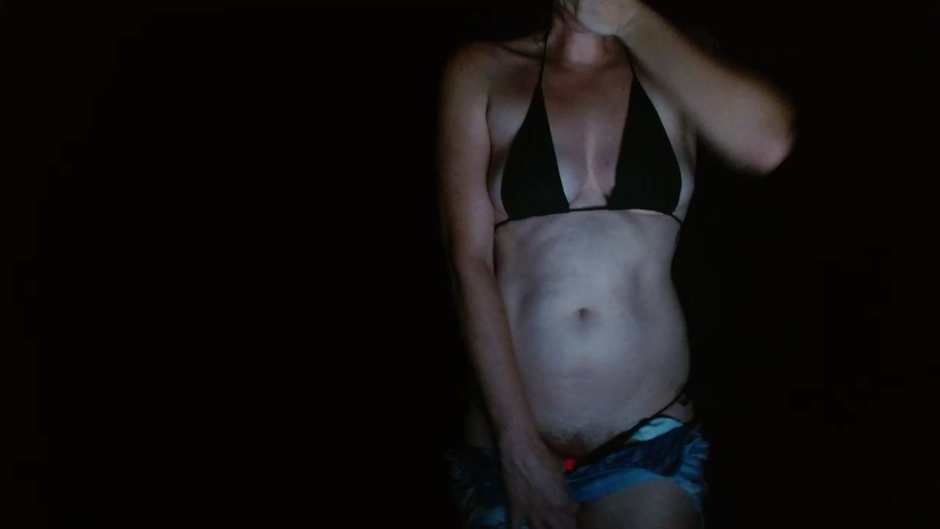 Gallery image thumbnail from GirlOffGrid's myfreecams stream on, 07/16/2023, 02:45 image 7 of 20