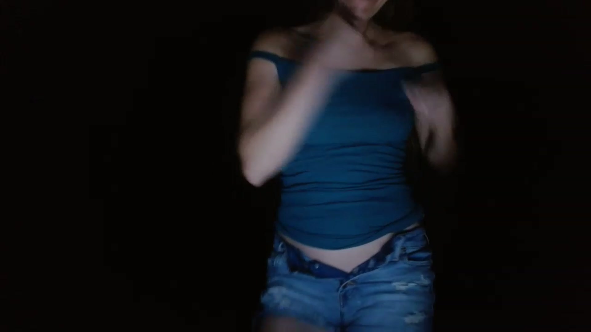 Gallery image thumbnail from GirlOffGrid's myfreecams stream on, 07/27/2023, 01:02 image 9 of 20