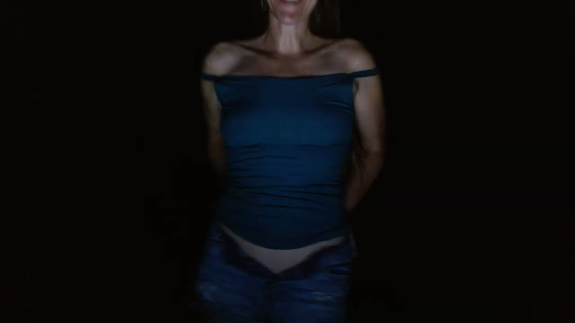 Gallery image thumbnail from GirlOffGrid's myfreecams stream on, 07/27/2023, 01:02 image 6 of 20
