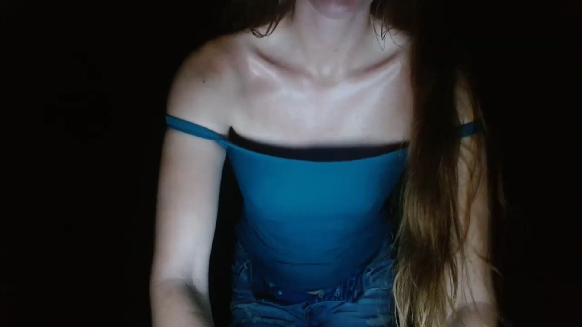Gallery image thumbnail from GirlOffGrid's myfreecams stream on, 07/27/2023, 01:02 image 16 of 20