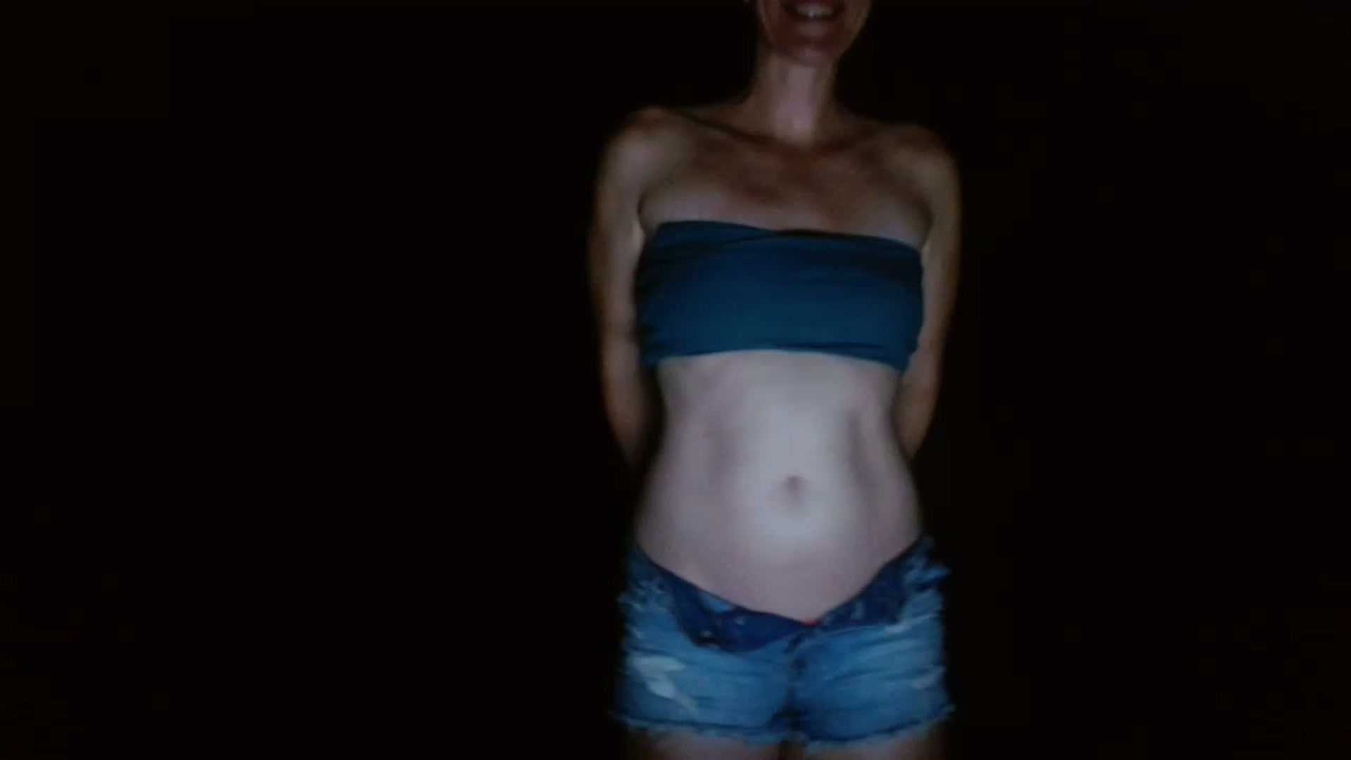 Gallery image thumbnail from GirlOffGrid's myfreecams stream on, 07/27/2023, 02:12 image 14 of 20