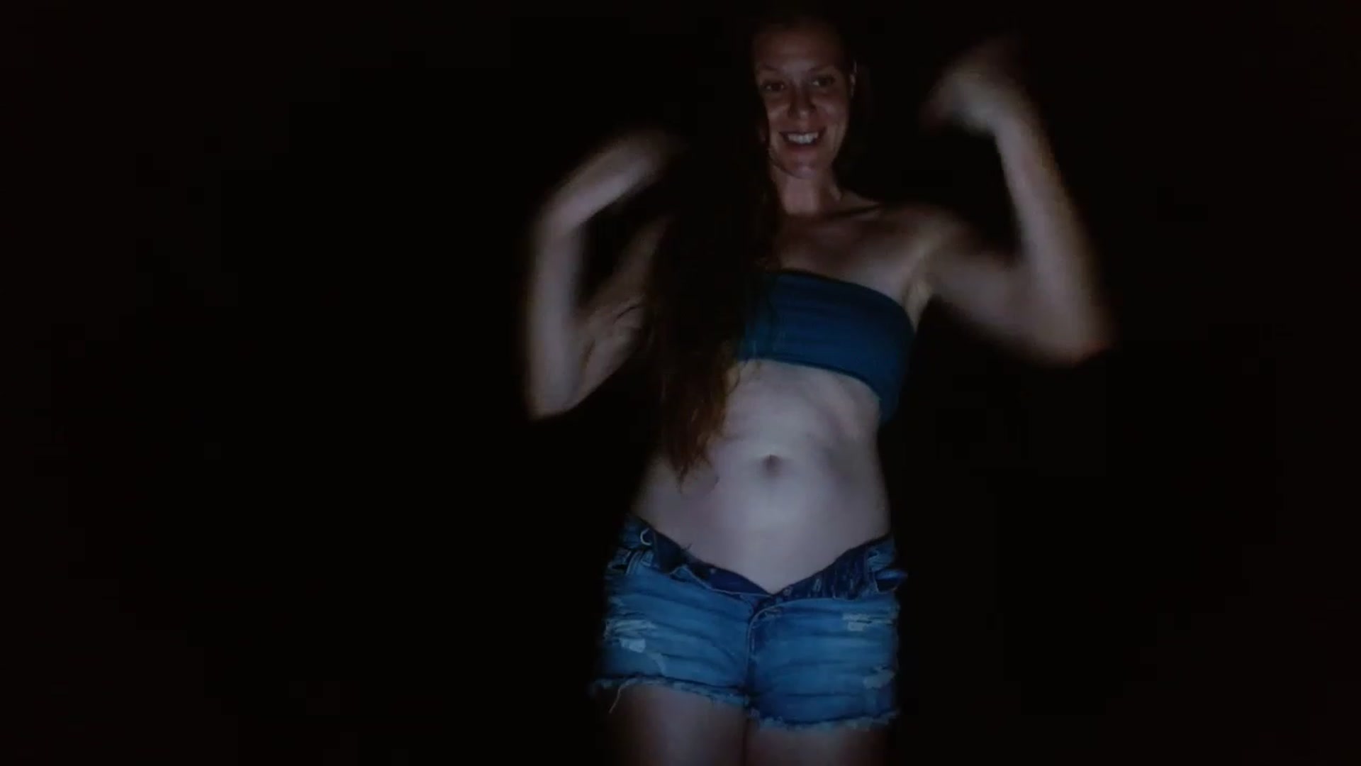 Gallery image thumbnail from GirlOffGrid's myfreecams stream on, 07/27/2023, 02:12 image 18 of 20