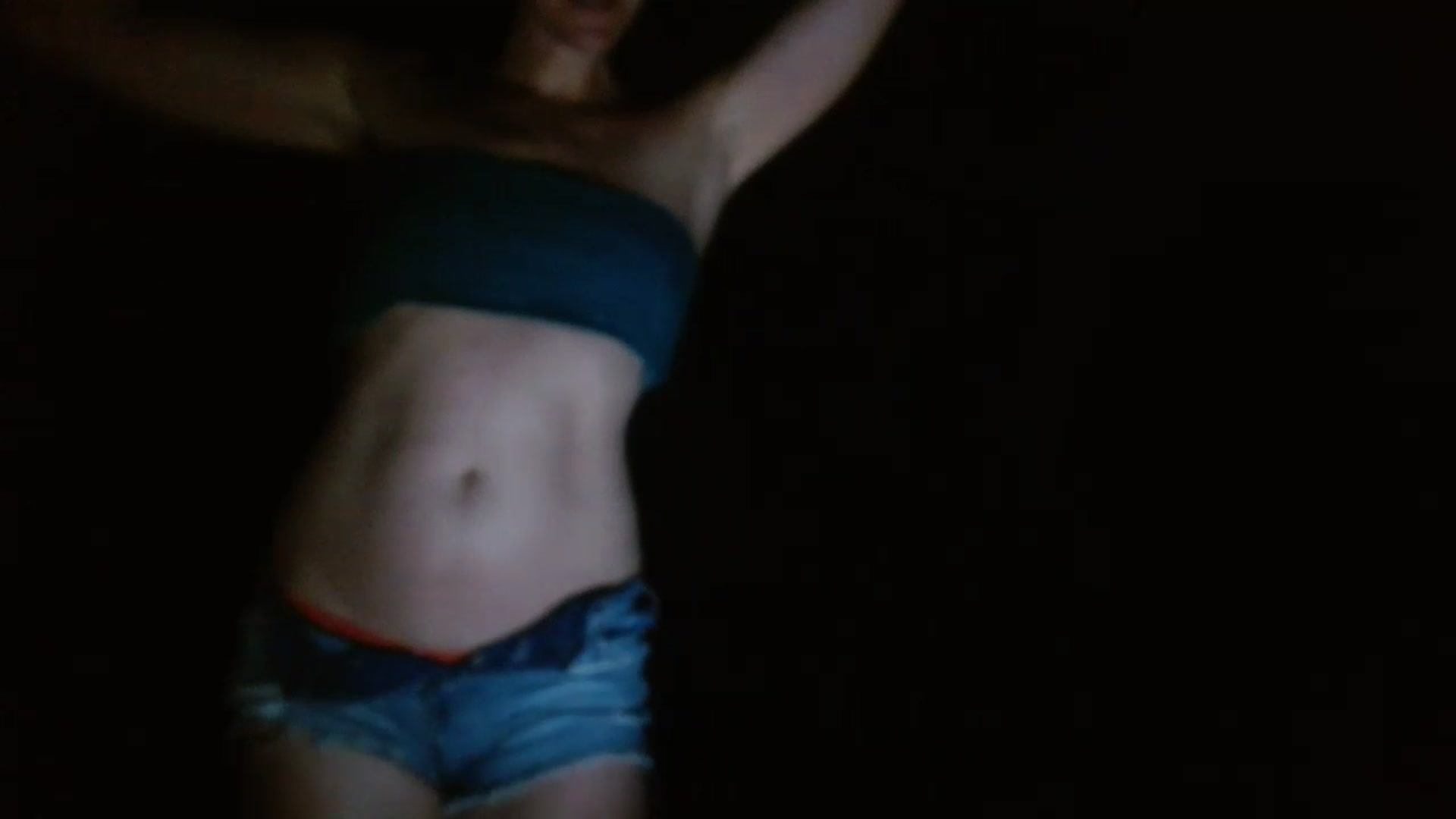 Gallery image thumbnail from GirlOffGrid's myfreecams stream on, 07/27/2023, 02:12 image 13 of 20
