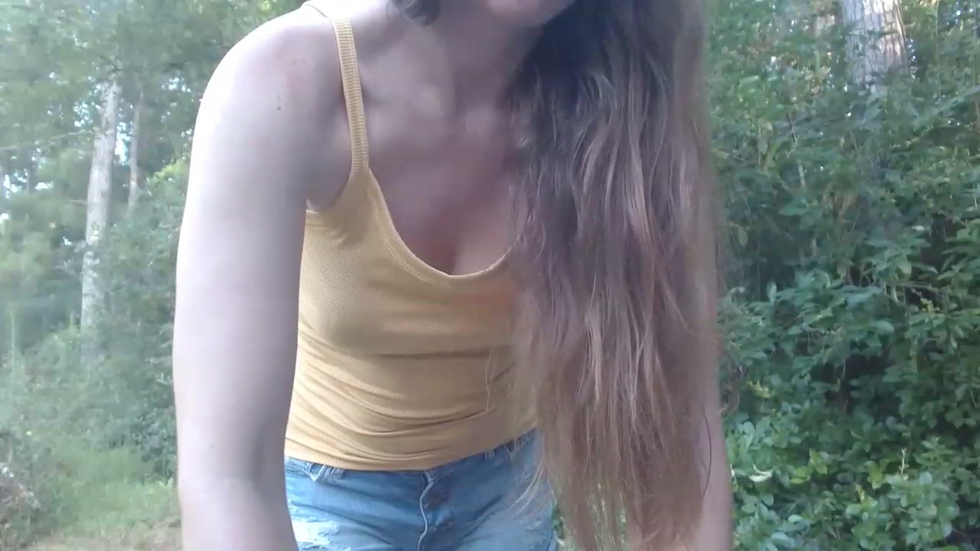 Gallery image thumbnail from GirlOffGrid's myfreecams stream on, 07/27/2023, 23:44 image 5 of 20