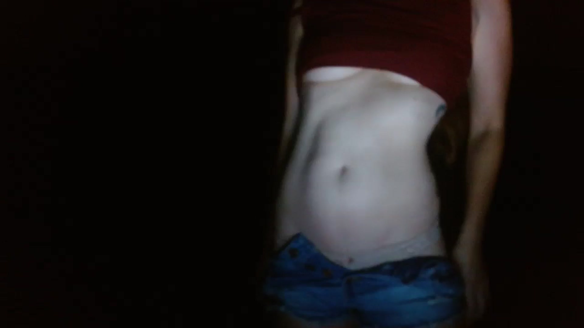 Gallery image thumbnail from GirlOffGrid's myfreecams stream on, 08/01/2023, 01:42 image 4 of 20