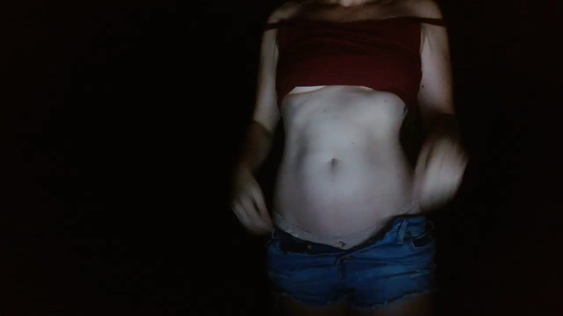 Gallery image thumbnail from GirlOffGrid's myfreecams stream on, 08/01/2023, 01:42 image 1 of 20