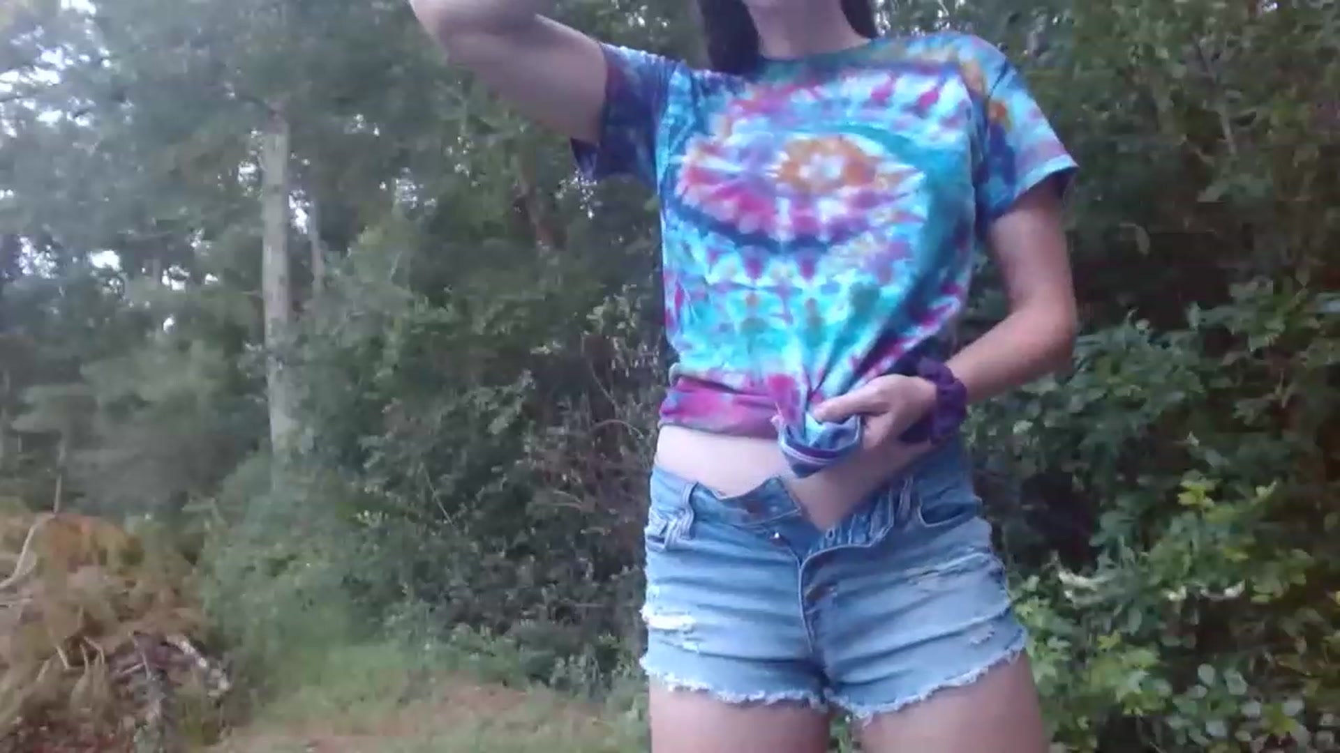 Gallery image thumbnail from GirlOffGrid's myfreecams stream on, 08/10/2023, 24:03 image 7 of 20