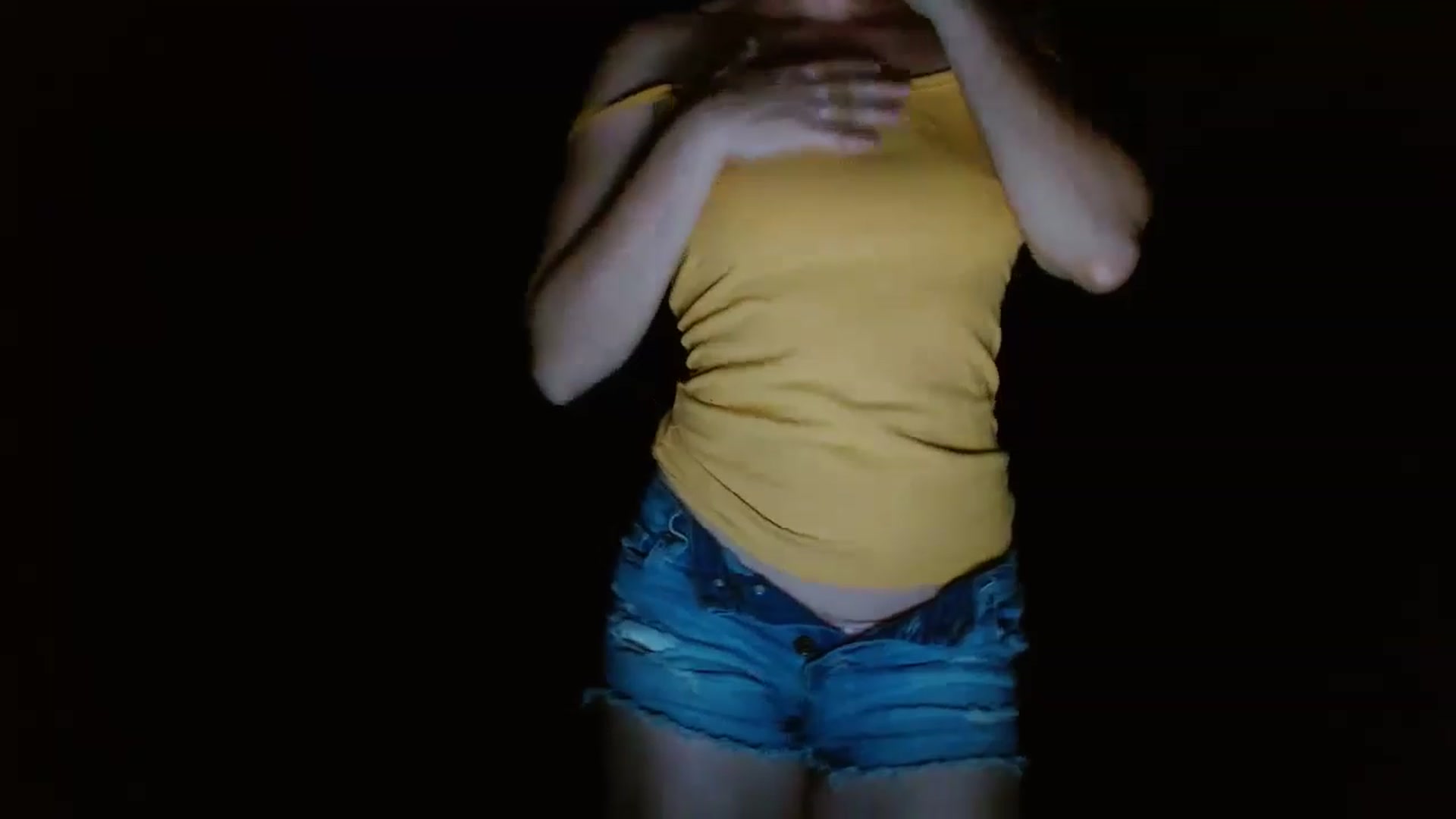 Gallery image thumbnail from GirlOffGrid's myfreecams stream on, 08/23/2023, 02:02 image 18 of 20