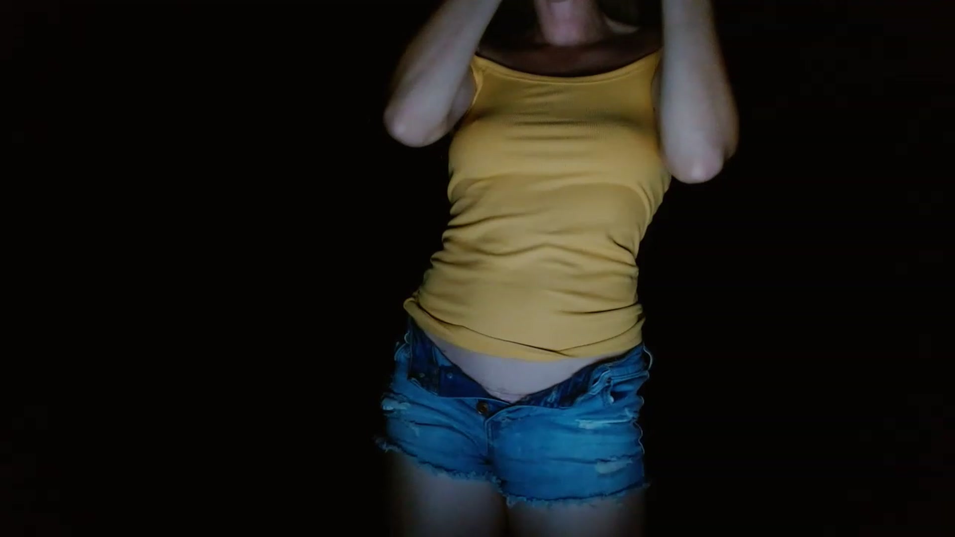 Gallery image thumbnail from GirlOffGrid's myfreecams stream on, 08/23/2023, 02:02 image 19 of 20