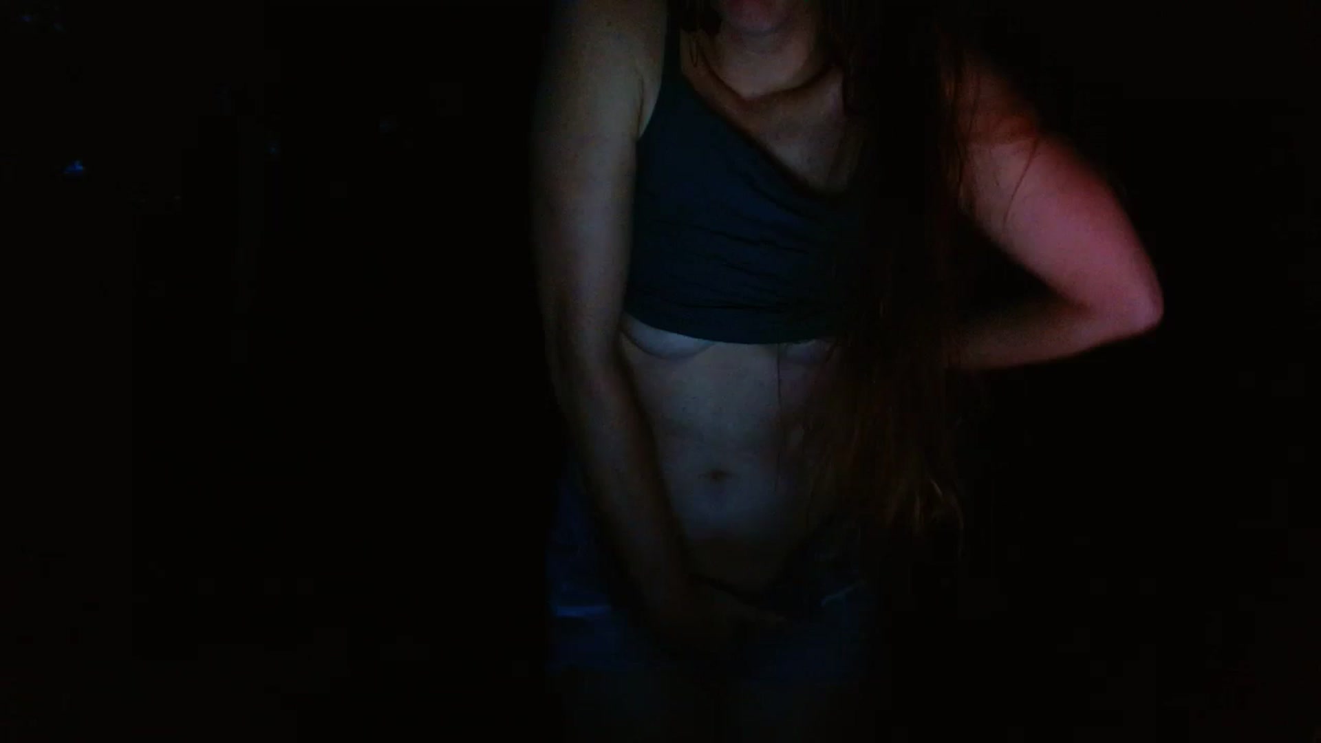 Gallery image thumbnail from GirlOffGrid's myfreecams stream on, 08/25/2023, 24:31 image 8 of 20
