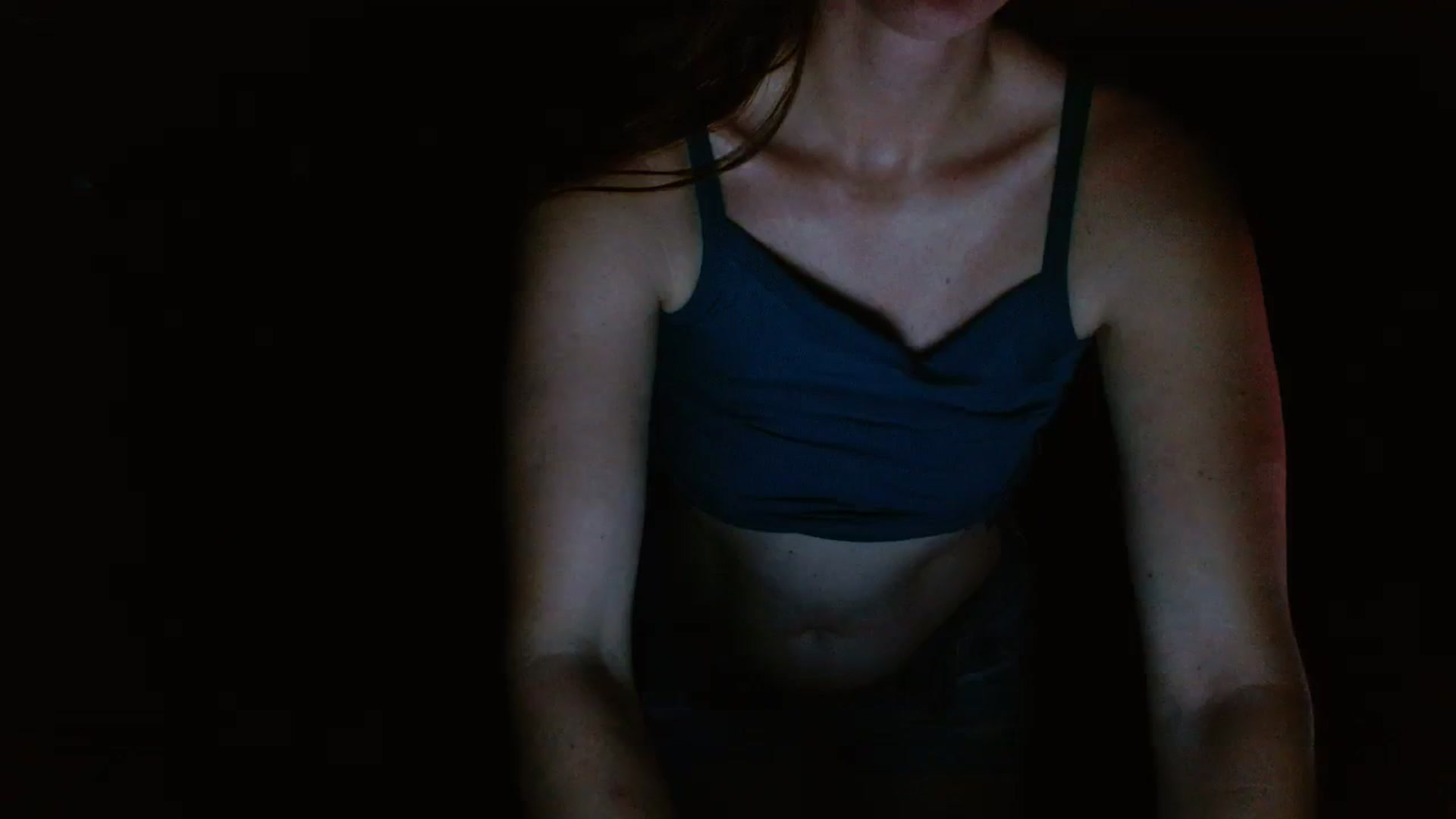 Gallery image thumbnail from GirlOffGrid's myfreecams stream on, 08/25/2023, 24:31 image 10 of 20