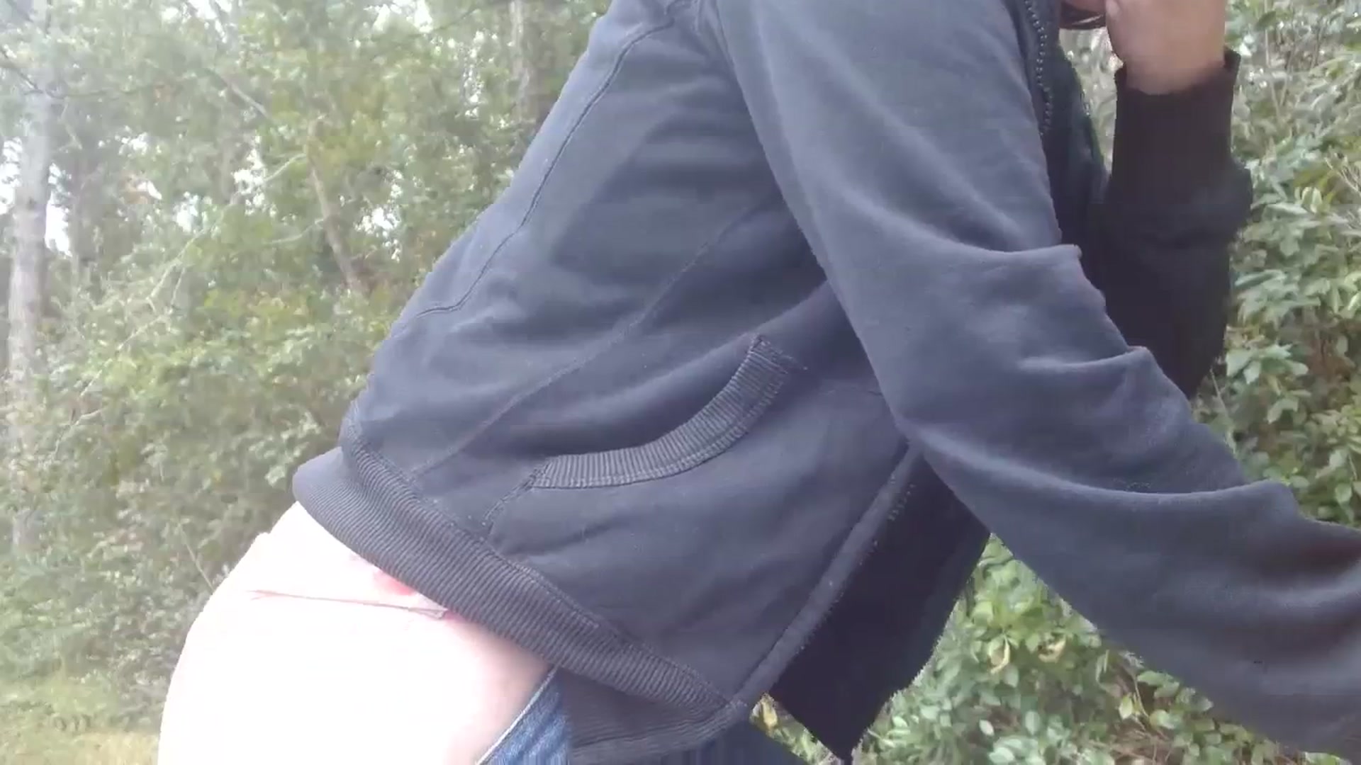 Gallery image thumbnail from GirlOffGrid's myfreecams stream on, 09/27/2023, 22:07 image 7 of 20