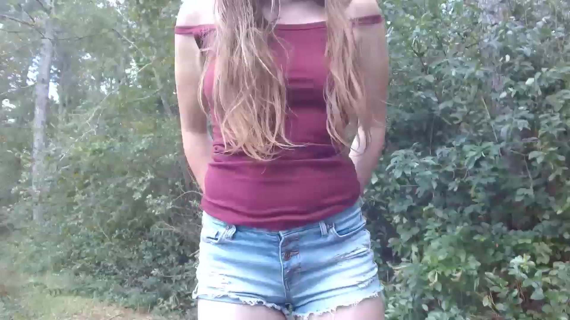 Gallery image thumbnail from GirlOffGrid's myfreecams stream on, 09/29/2023, 21:11 image 6 of 20