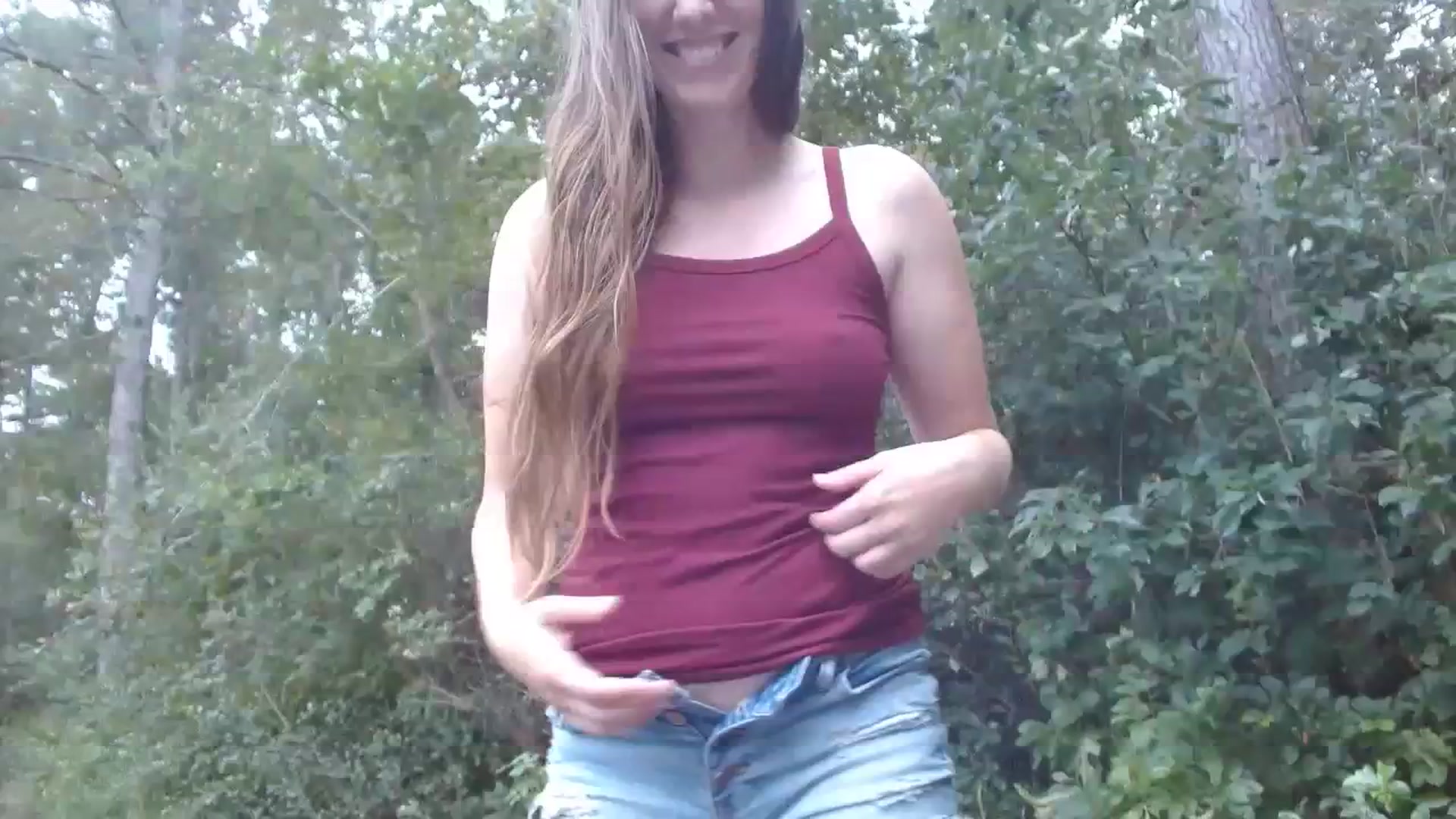 Gallery image thumbnail from GirlOffGrid's myfreecams stream on, 09/29/2023, 22:12 image 16 of 20
