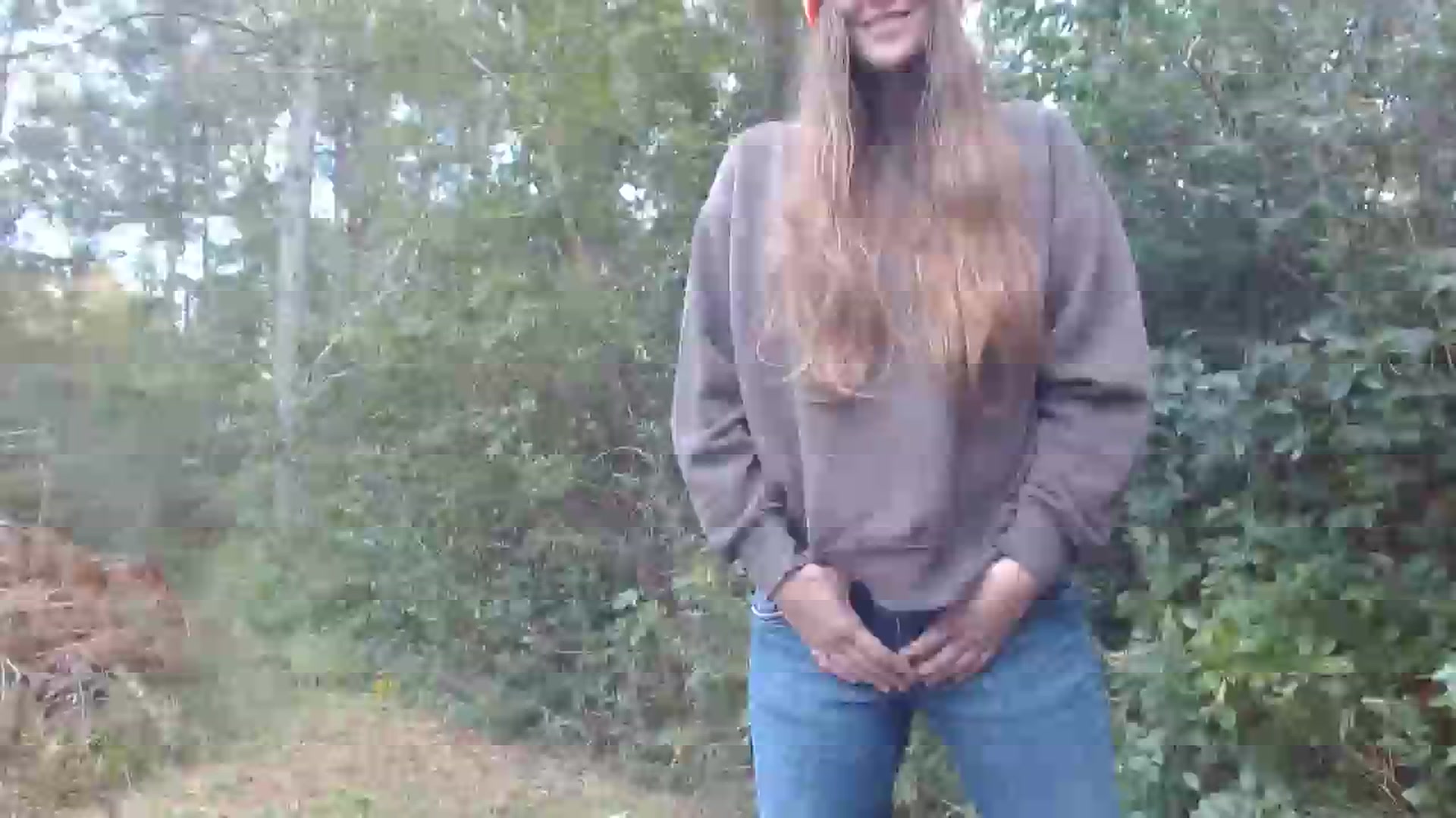 Gallery image thumbnail from GirlOffGrid's myfreecams stream on, 10/16/2023, 21:25 image 7 of 20