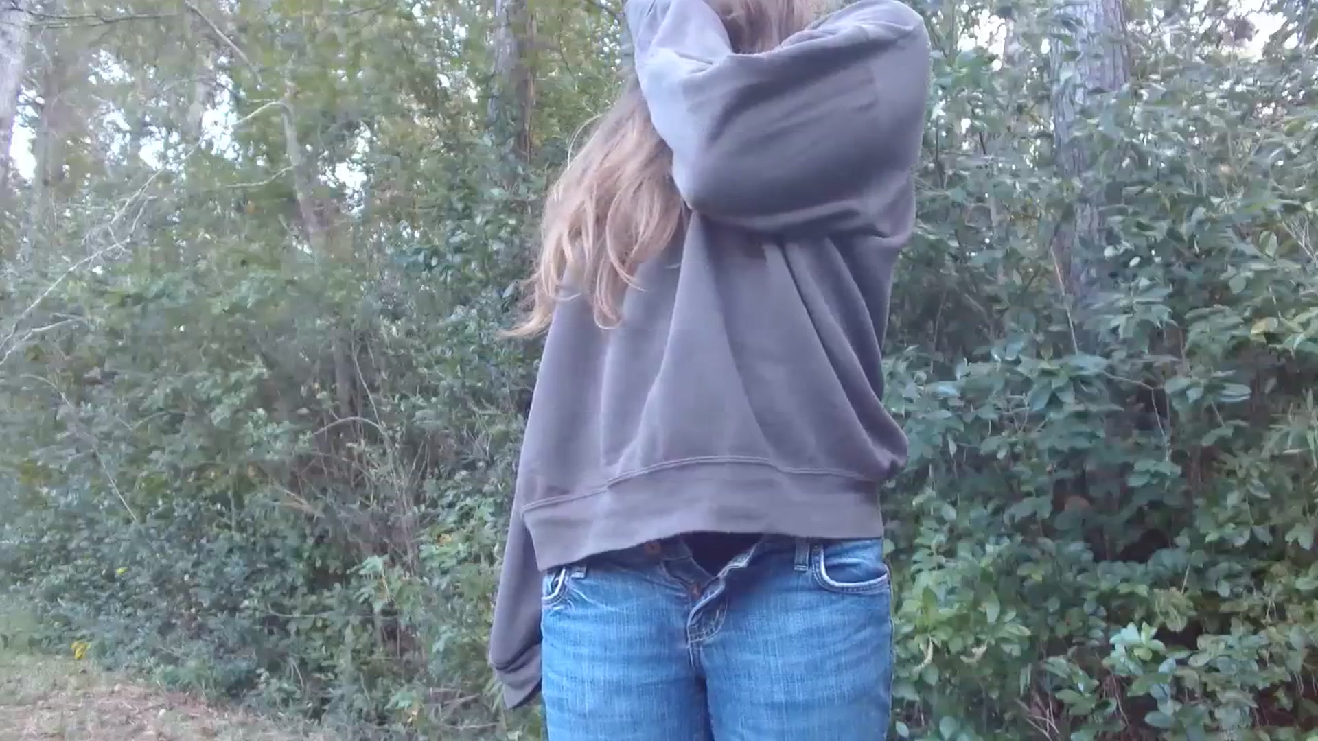 Gallery image thumbnail from GirlOffGrid's myfreecams stream on, 10/16/2023, 21:49 image 20 of 20