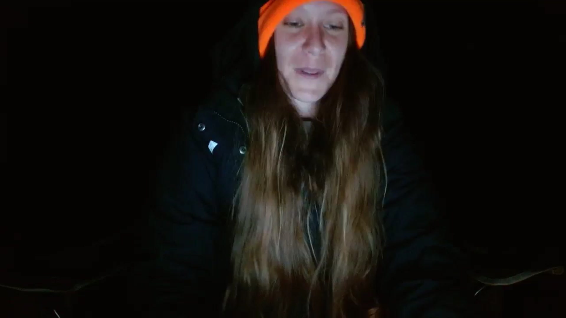 Gallery image thumbnail from GirlOffGrid's myfreecams stream on, 10/17/2023, 23:49 image 16 of 20