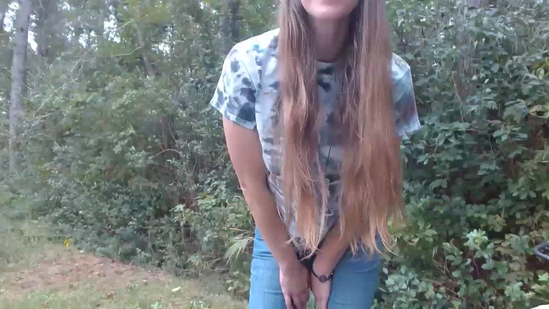 Gallery image thumbnail from GirlOffGrid's myfreecams stream on, 10/19/2023, 16:29 image 17 of 20