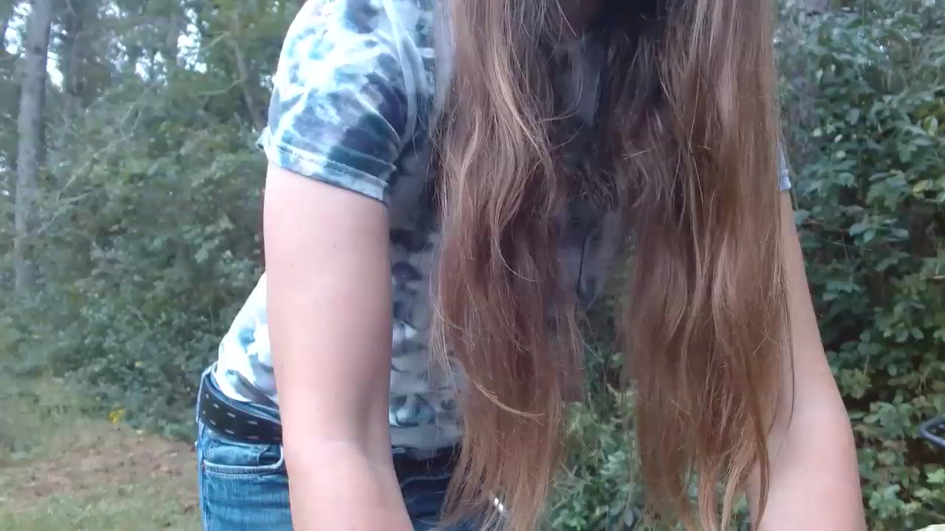 Gallery image thumbnail from GirlOffGrid's myfreecams stream on, 10/19/2023, 16:29 image 15 of 20
