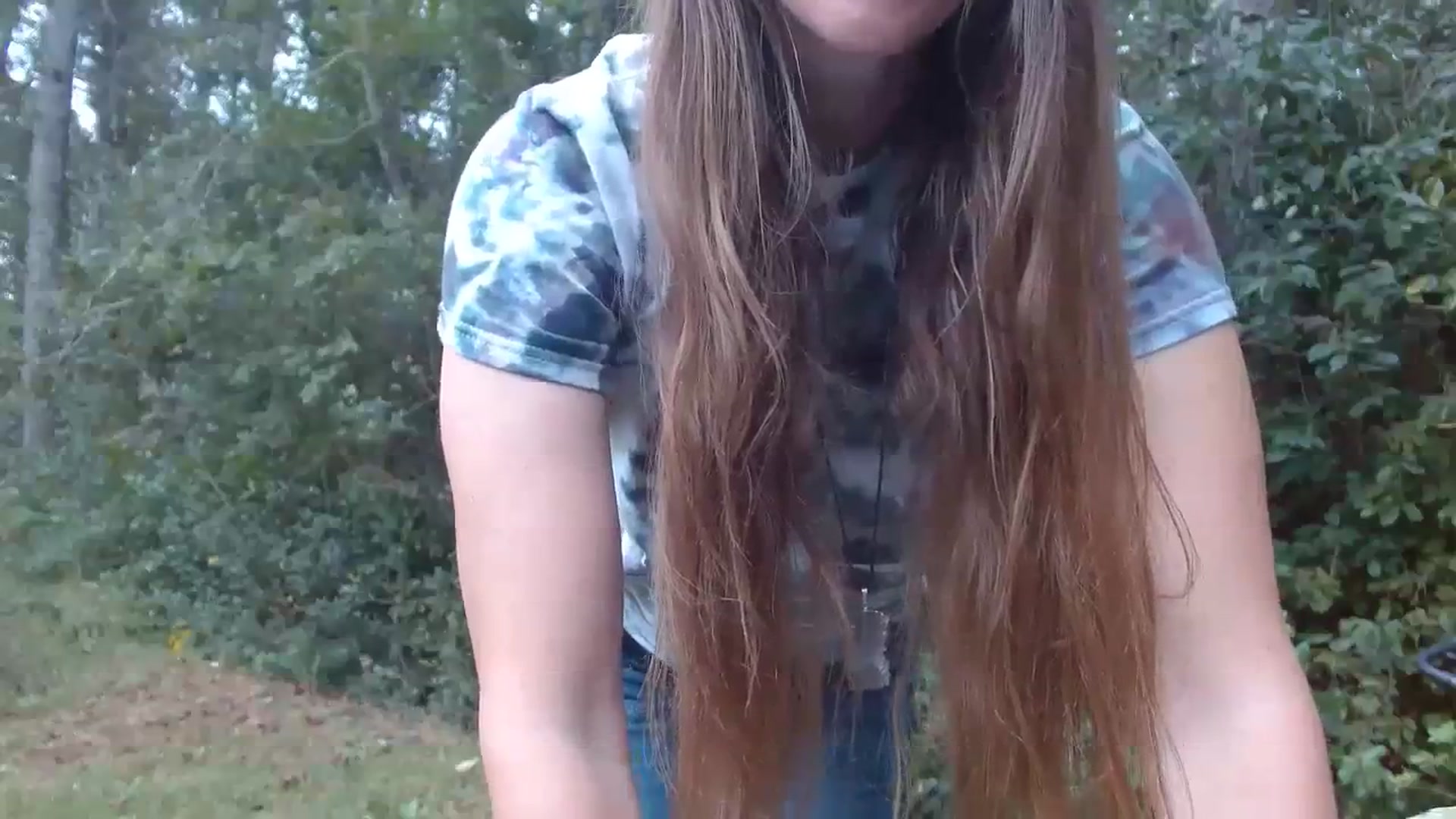 Gallery image thumbnail from GirlOffGrid's myfreecams stream on, 10/19/2023, 16:29 image 13 of 20