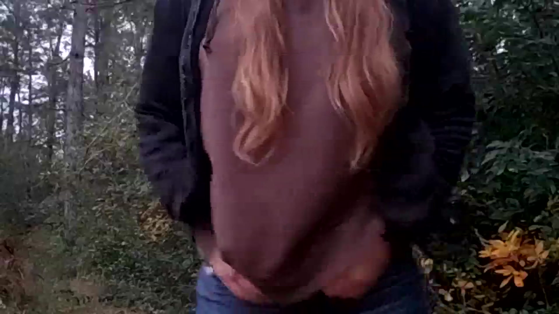 Gallery image thumbnail from GirlOffGrid's myfreecams stream on, 11/12/2023, 22:33 image 17 of 20