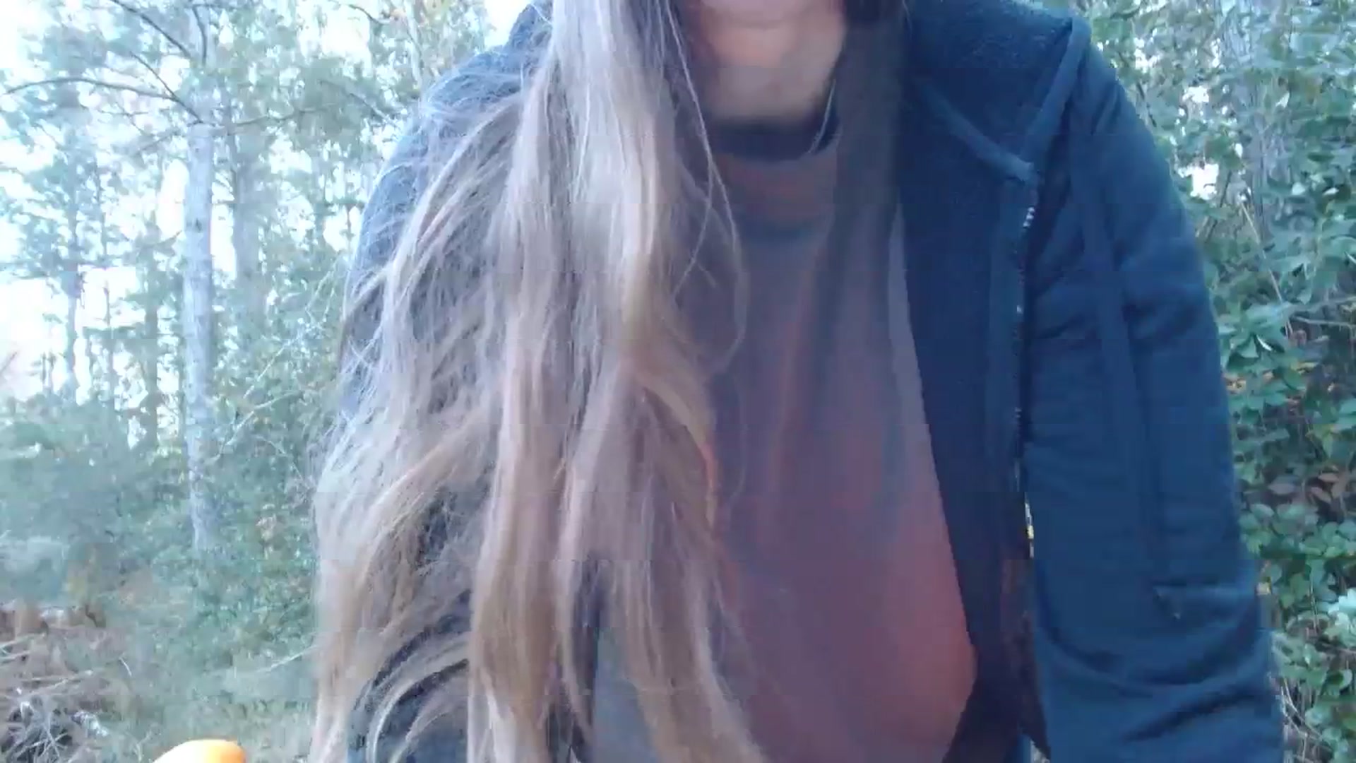 Gallery image thumbnail from GirlOffGrid's myfreecams stream on, 11/13/2023, 22:25 image 11 of 20