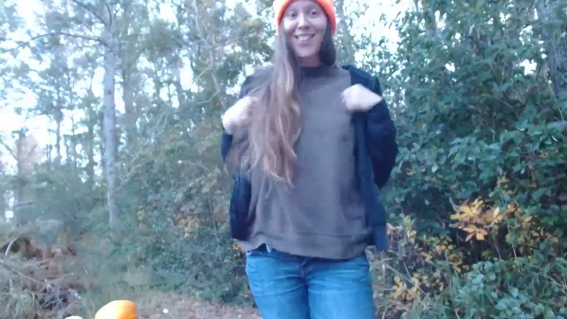 Gallery image thumbnail from GirlOffGrid's myfreecams stream on, 11/13/2023, 22:25 image 13 of 20