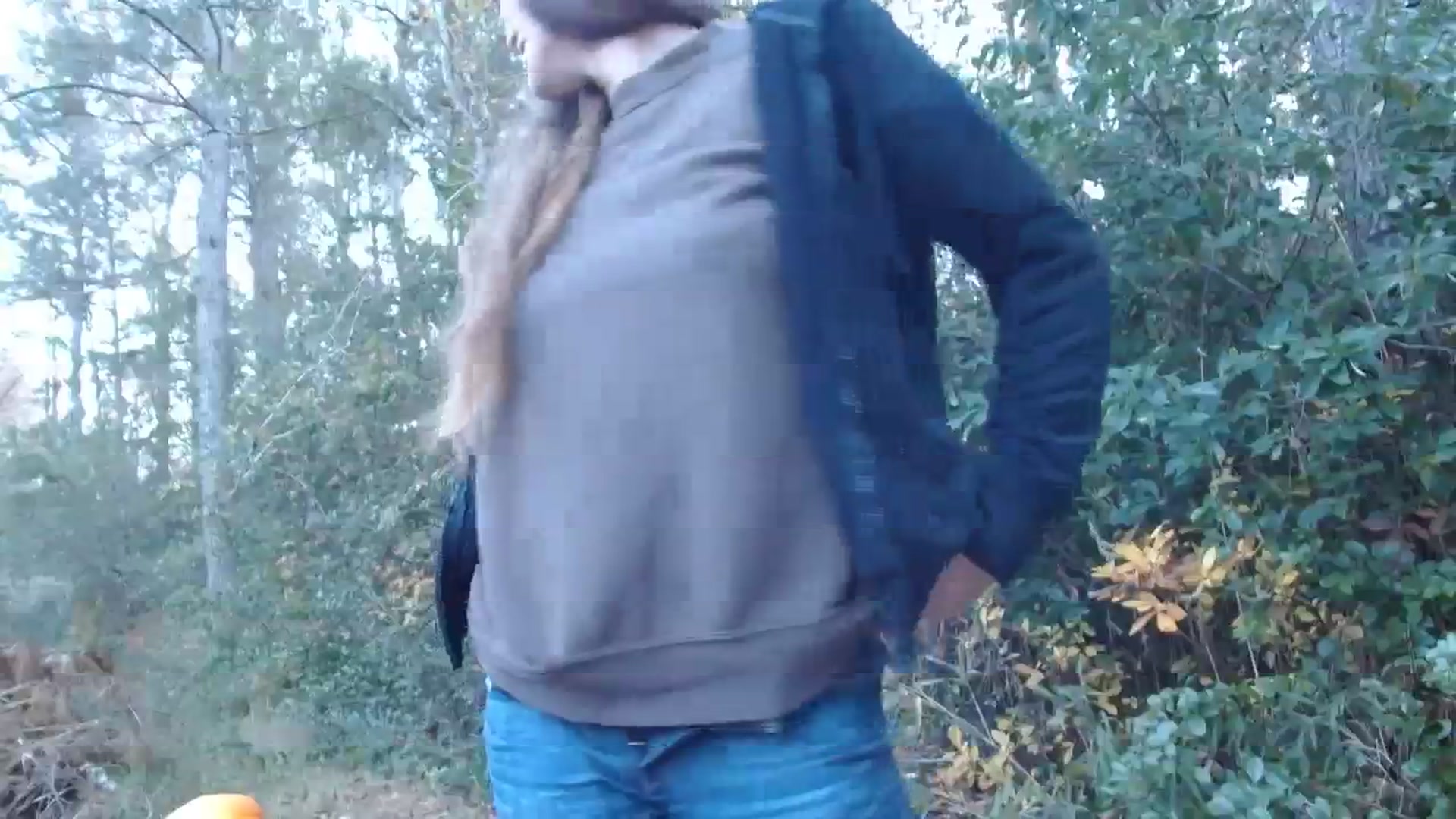 Gallery image thumbnail from GirlOffGrid's myfreecams stream on, 11/13/2023, 22:25 image 12 of 20