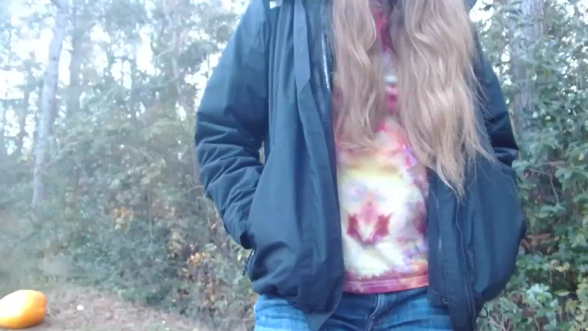 Gallery image thumbnail from GirlOffGrid's myfreecams stream on, 11/14/2023, 22:17 image 1 of 20
