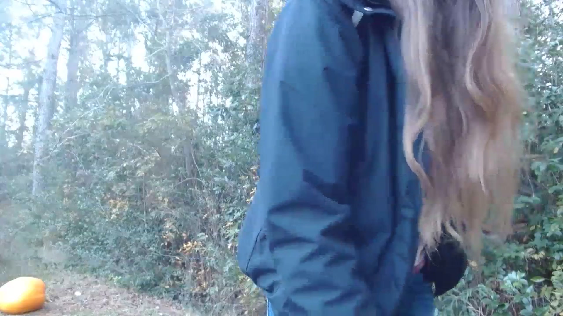 Gallery image thumbnail from GirlOffGrid's myfreecams stream on, 11/14/2023, 22:17 image 2 of 20