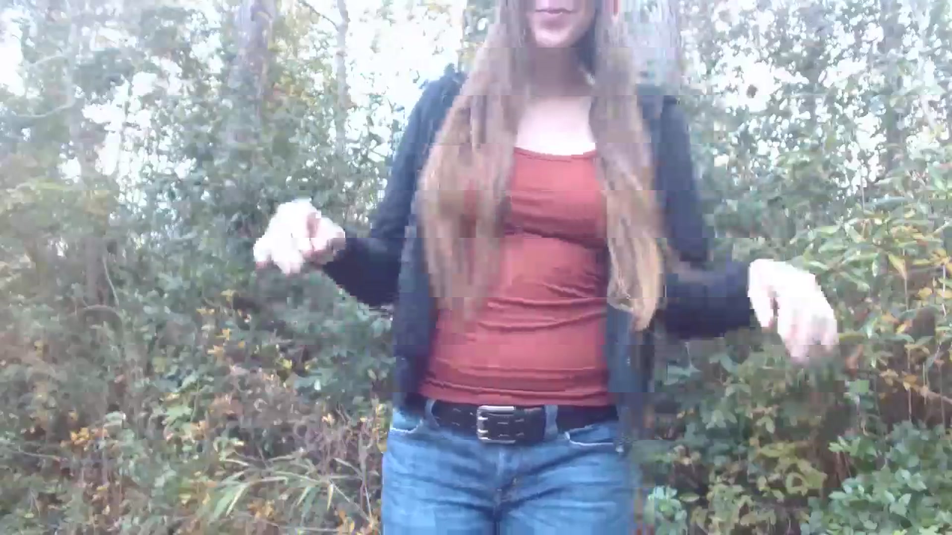Gallery image thumbnail from GirlOffGrid's myfreecams stream on, 11/16/2023, 21:33 image 12 of 20