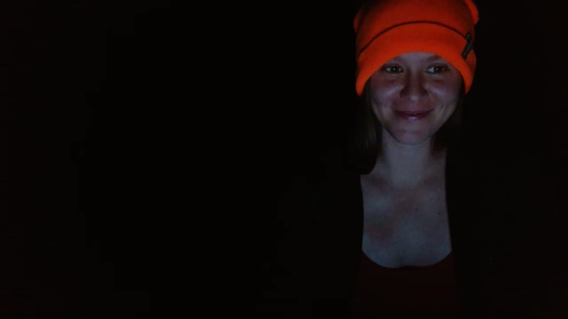 Gallery image thumbnail from GirlOffGrid's myfreecams stream on, 11/16/2023, 23:31 image 9 of 20