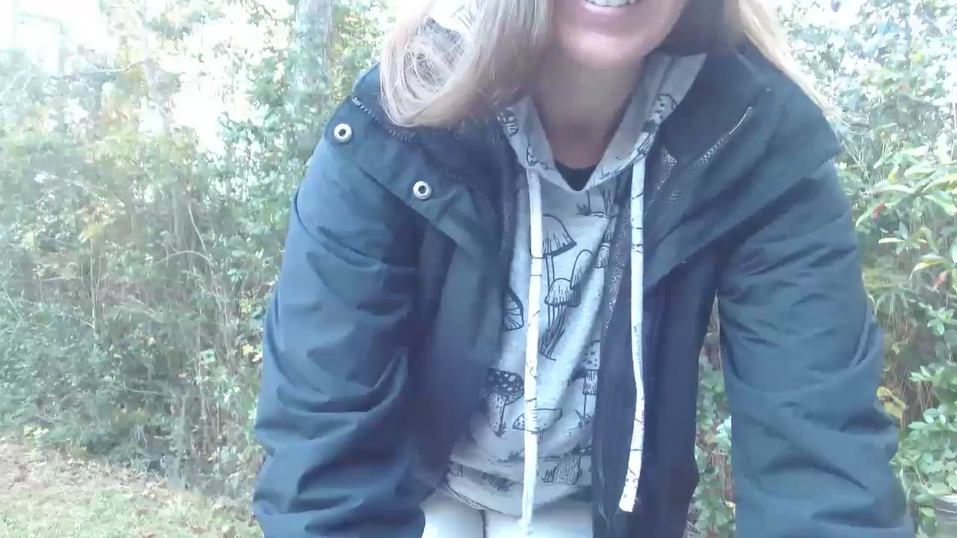 Gallery image thumbnail from GirlOffGrid's myfreecams stream on, 11/19/2023, 21:34 image 2 of 20
