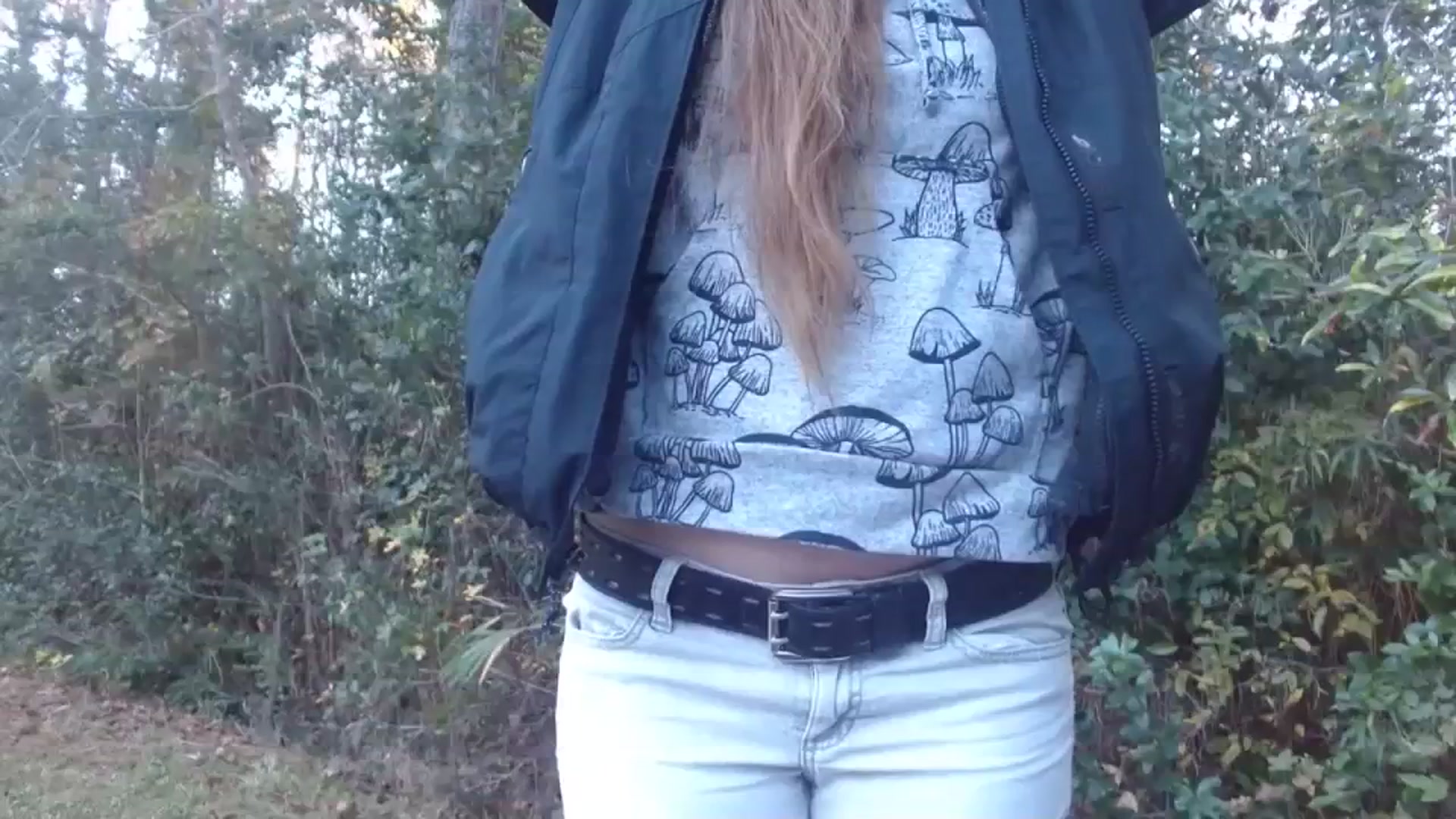 Gallery image thumbnail from GirlOffGrid's myfreecams stream on, 11/19/2023, 21:54 image 2 of 20