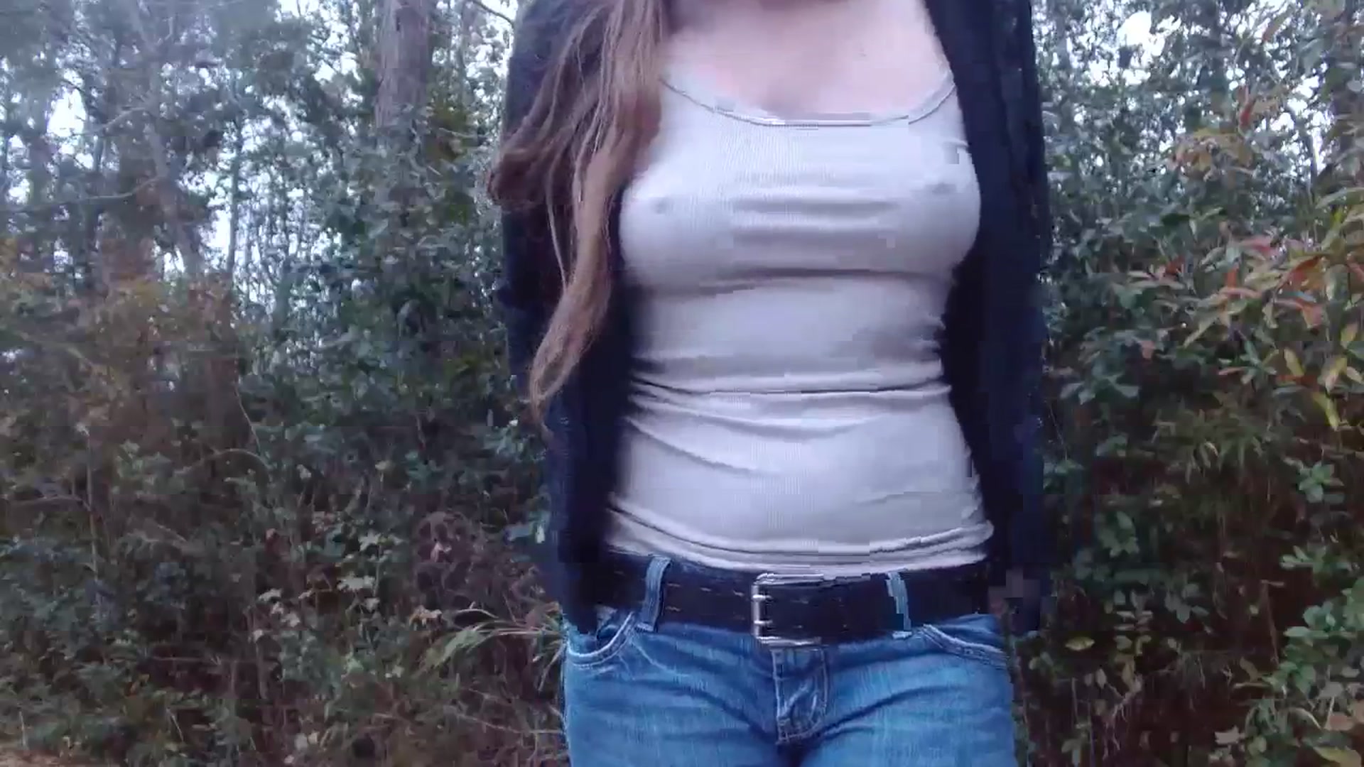 Gallery image thumbnail from GirlOffGrid's myfreecams stream on, 12/01/2023, 22:03 image 6 of 20