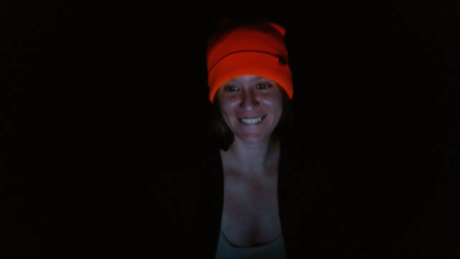 Gallery image thumbnail from GirlOffGrid's myfreecams stream on, 12/01/2023, 23:55 image 12 of 20