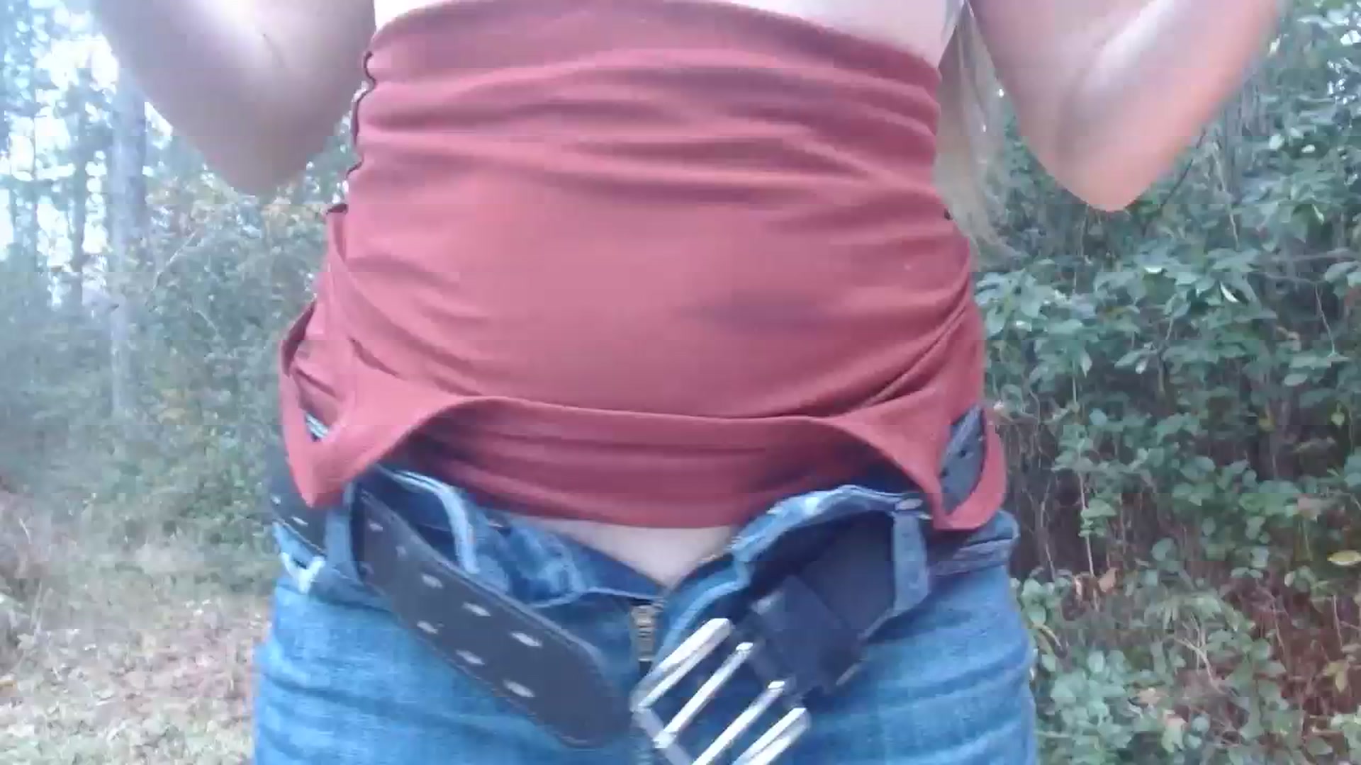 Gallery image thumbnail from GirlOffGrid's myfreecams stream on, 12/02/2023, 22:40 image 1 of 20