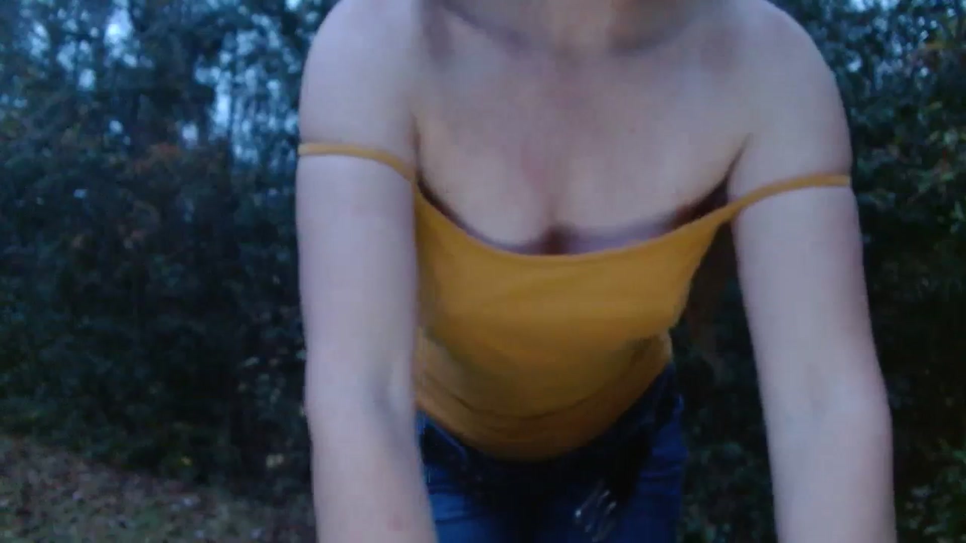Gallery image thumbnail from GirlOffGrid's myfreecams stream on, 12/03/2023, 22:24 image 15 of 20