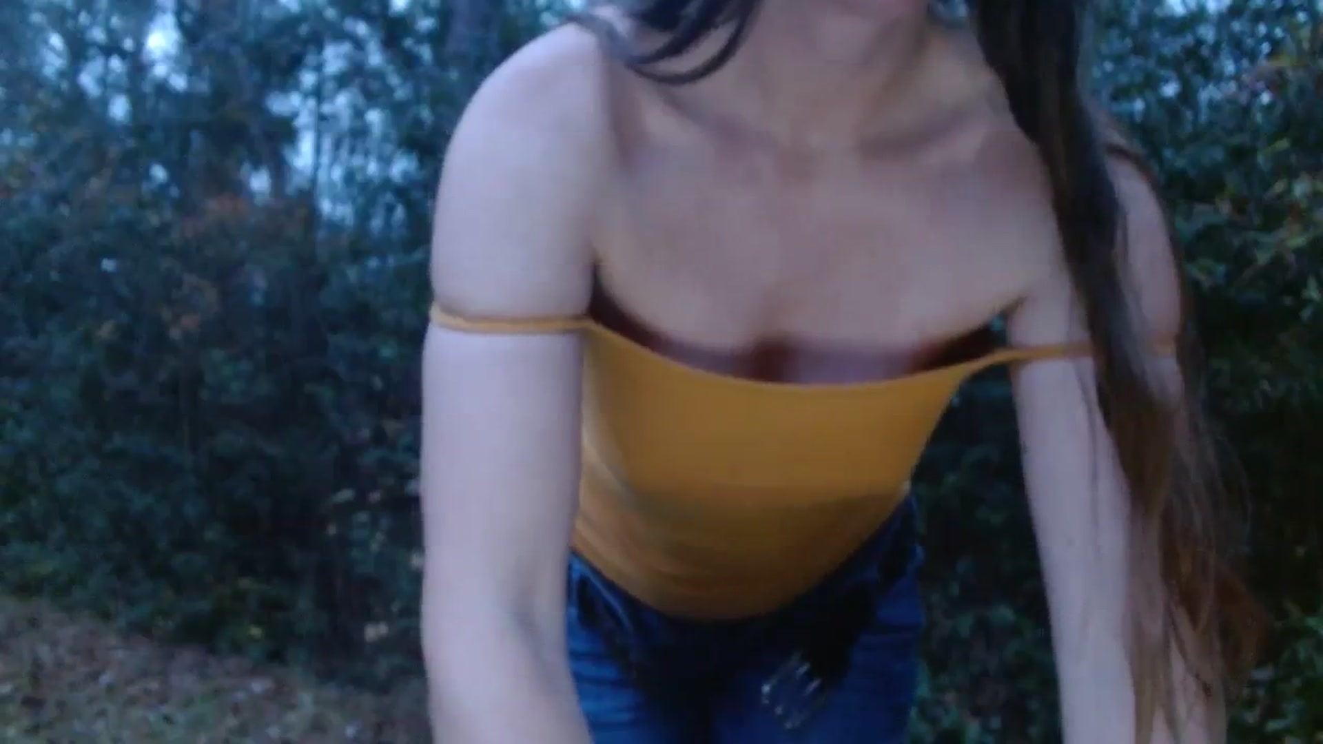 Gallery image thumbnail from GirlOffGrid's myfreecams stream on, 12/03/2023, 22:24 image 14 of 20