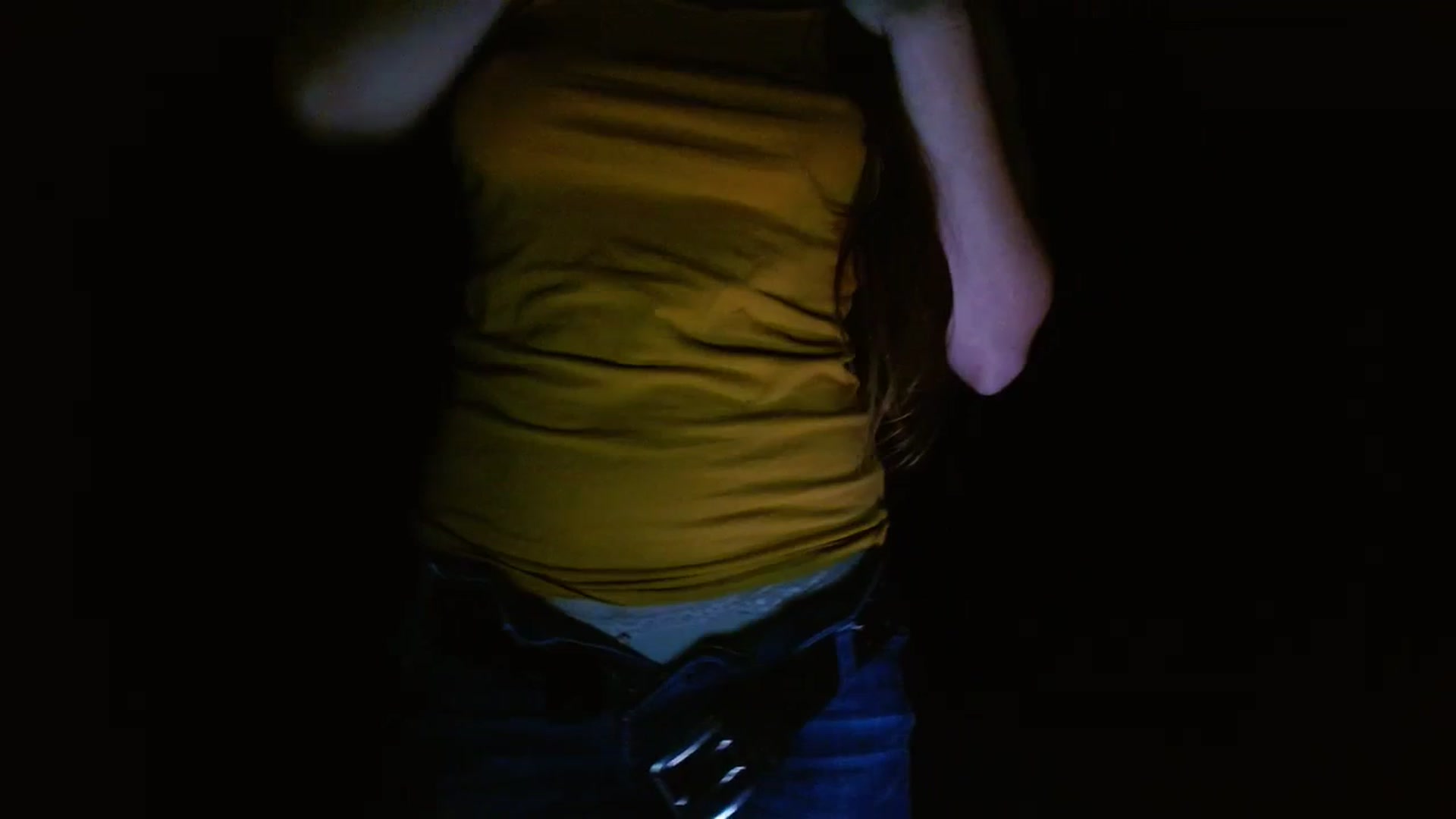 Gallery image thumbnail from GirlOffGrid's myfreecams stream on, 12/03/2023, 23:01 image 10 of 20
