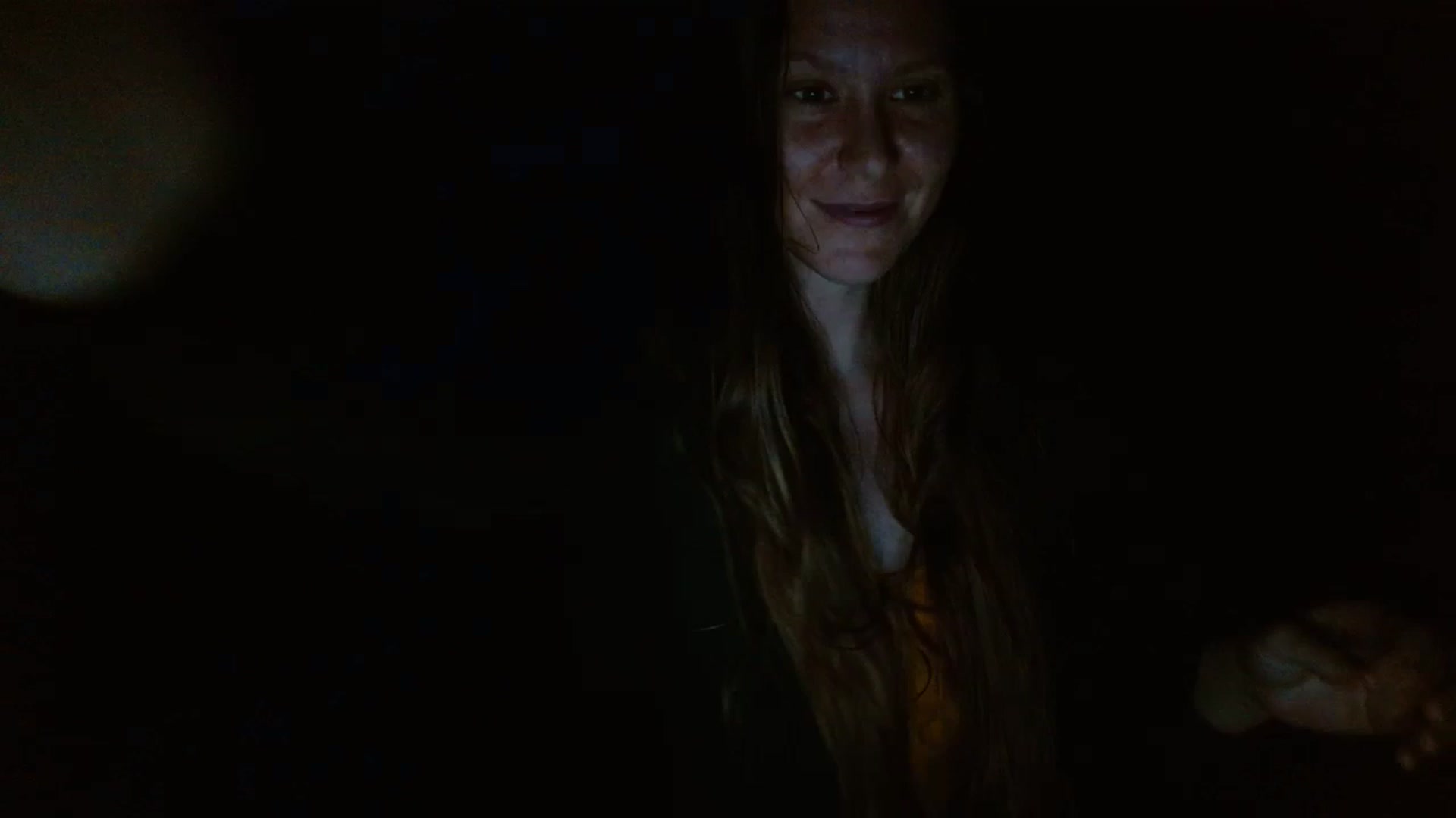 Gallery image thumbnail from GirlOffGrid's myfreecams stream on, 12/03/2023, 23:52 image 5 of 20