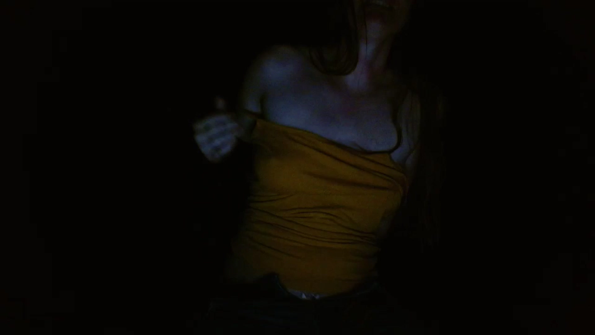 Gallery image thumbnail from GirlOffGrid's myfreecams stream on, 12/03/2023, 23:52 image 19 of 20