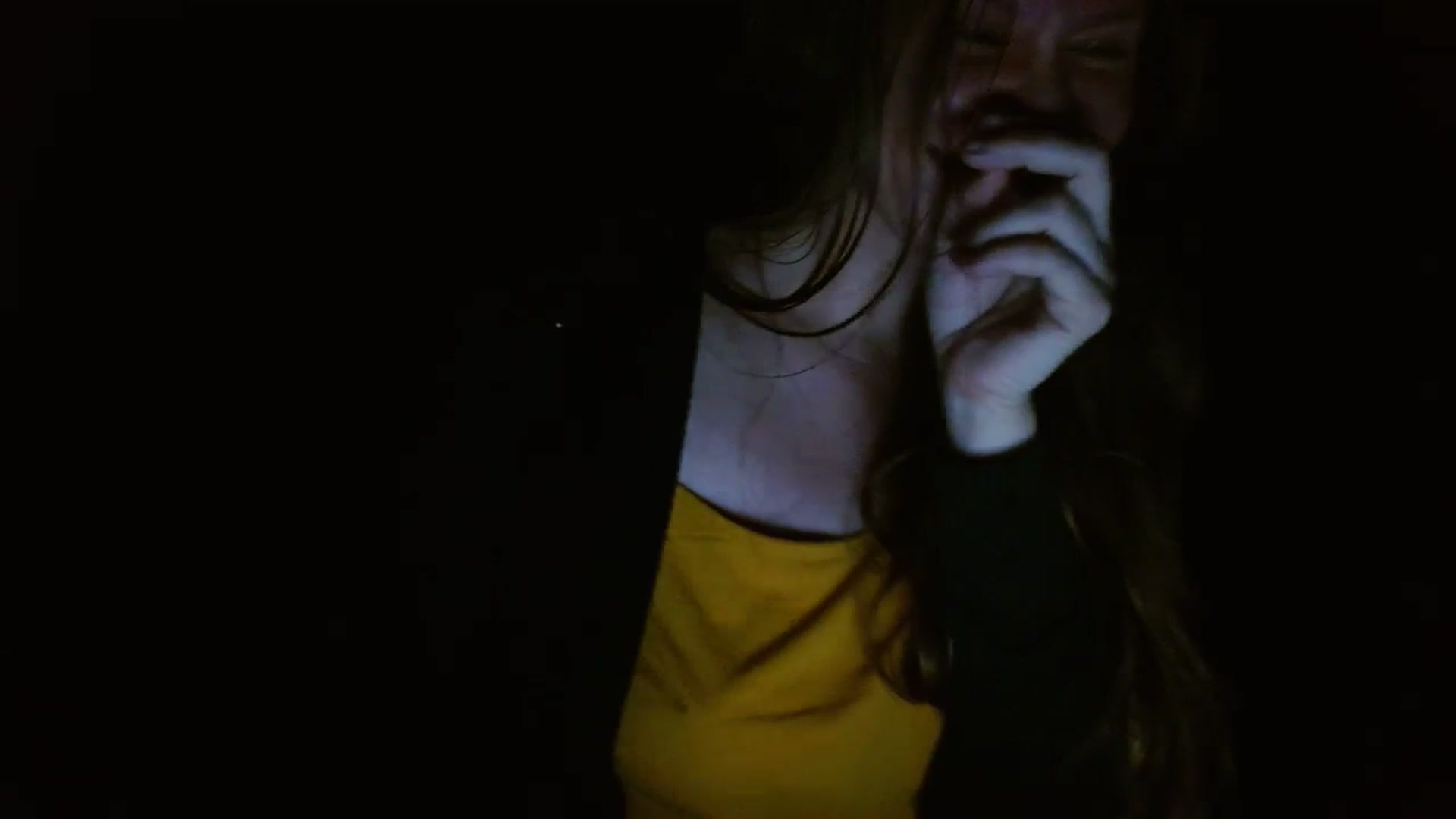Gallery image thumbnail from GirlOffGrid's myfreecams stream on, 12/03/2023, 23:52 image 9 of 20