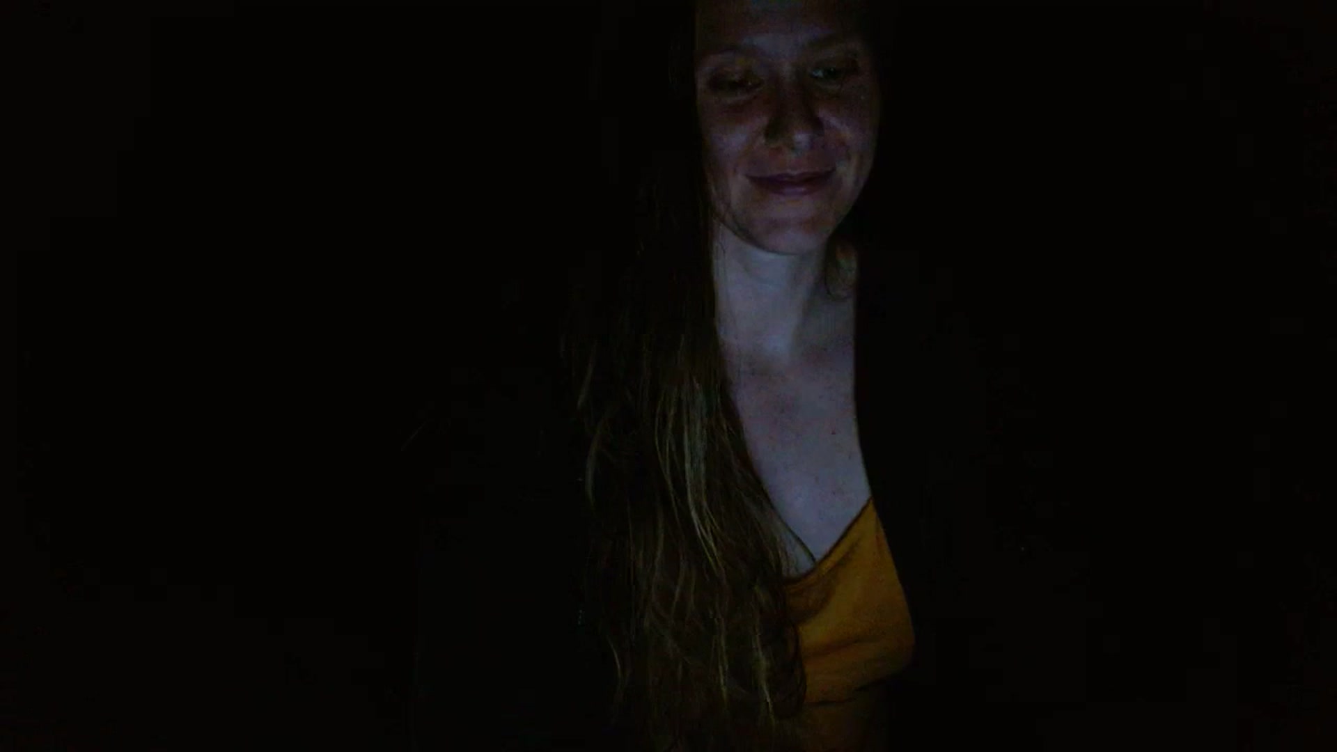 Gallery image thumbnail from GirlOffGrid's myfreecams stream on, 12/04/2023, 24:38 image 19 of 20