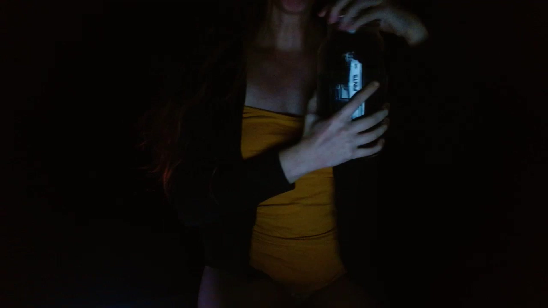 Gallery image thumbnail from GirlOffGrid's myfreecams stream on, 12/04/2023, 24:38 image 6 of 20