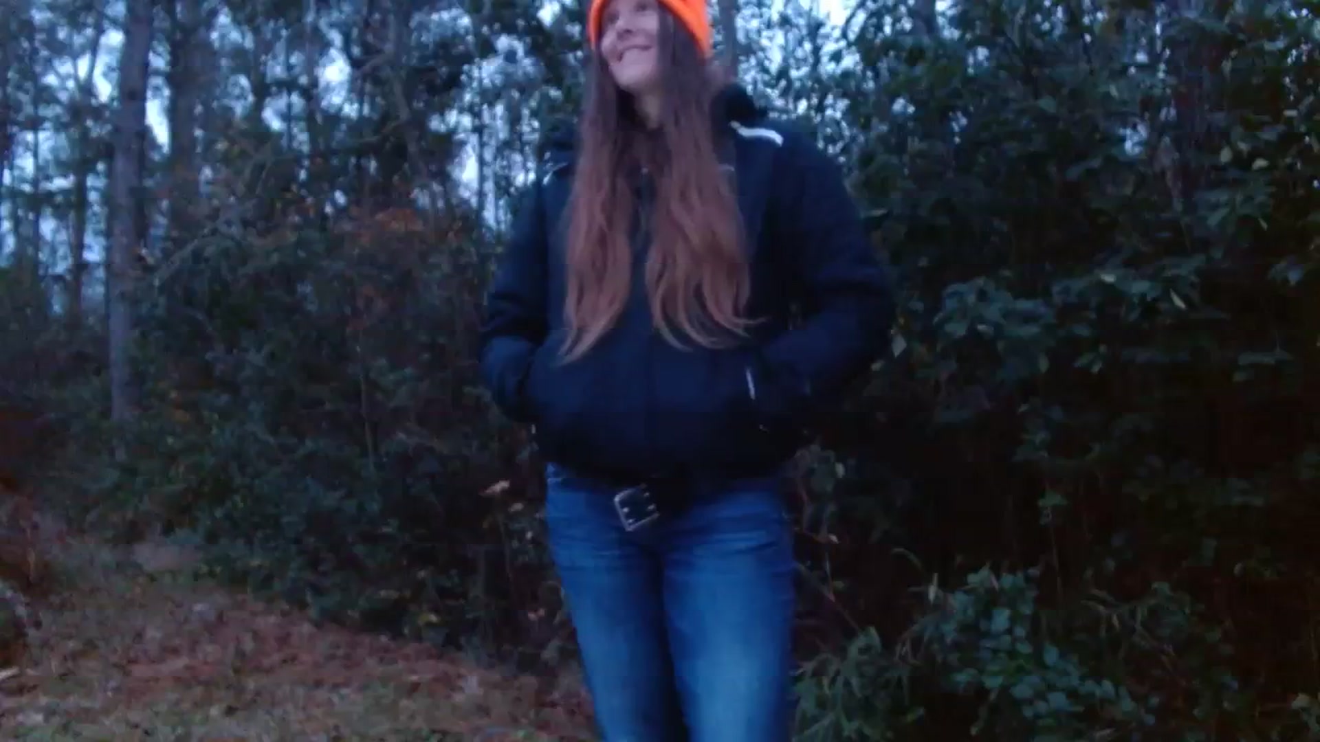 Gallery image thumbnail from GirlOffGrid's myfreecams stream on, 12/08/2023, 22:56 image 12 of 20
