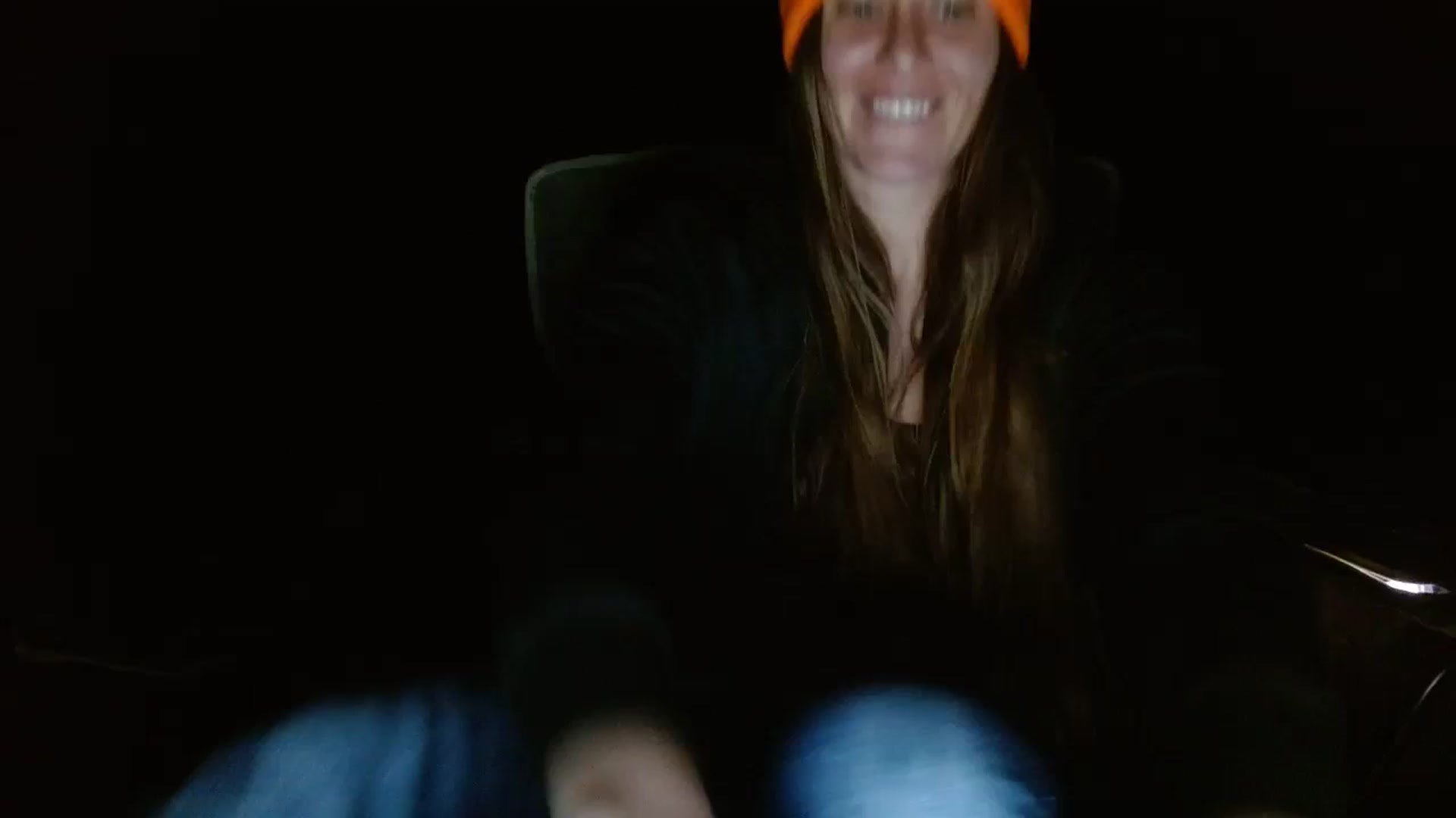 Gallery image thumbnail from GirlOffGrid's myfreecams stream on, 12/10/2023, 24:33 image 11 of 20