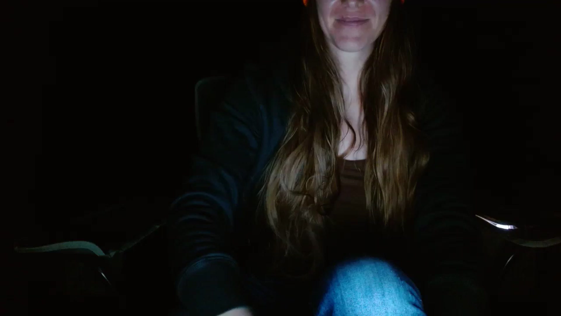 Gallery image thumbnail from GirlOffGrid's myfreecams stream on, 12/10/2023, 24:33 image 7 of 20