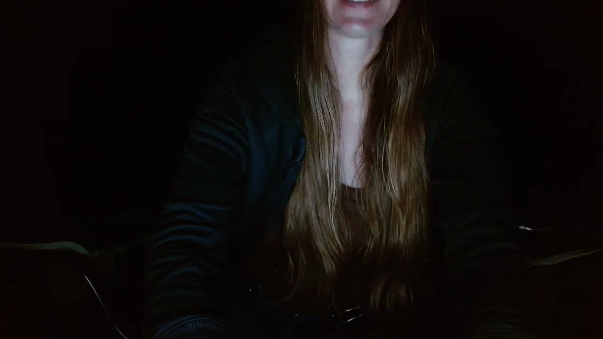 Gallery image thumbnail from GirlOffGrid's myfreecams stream on, 12/10/2023, 24:54 image 14 of 20